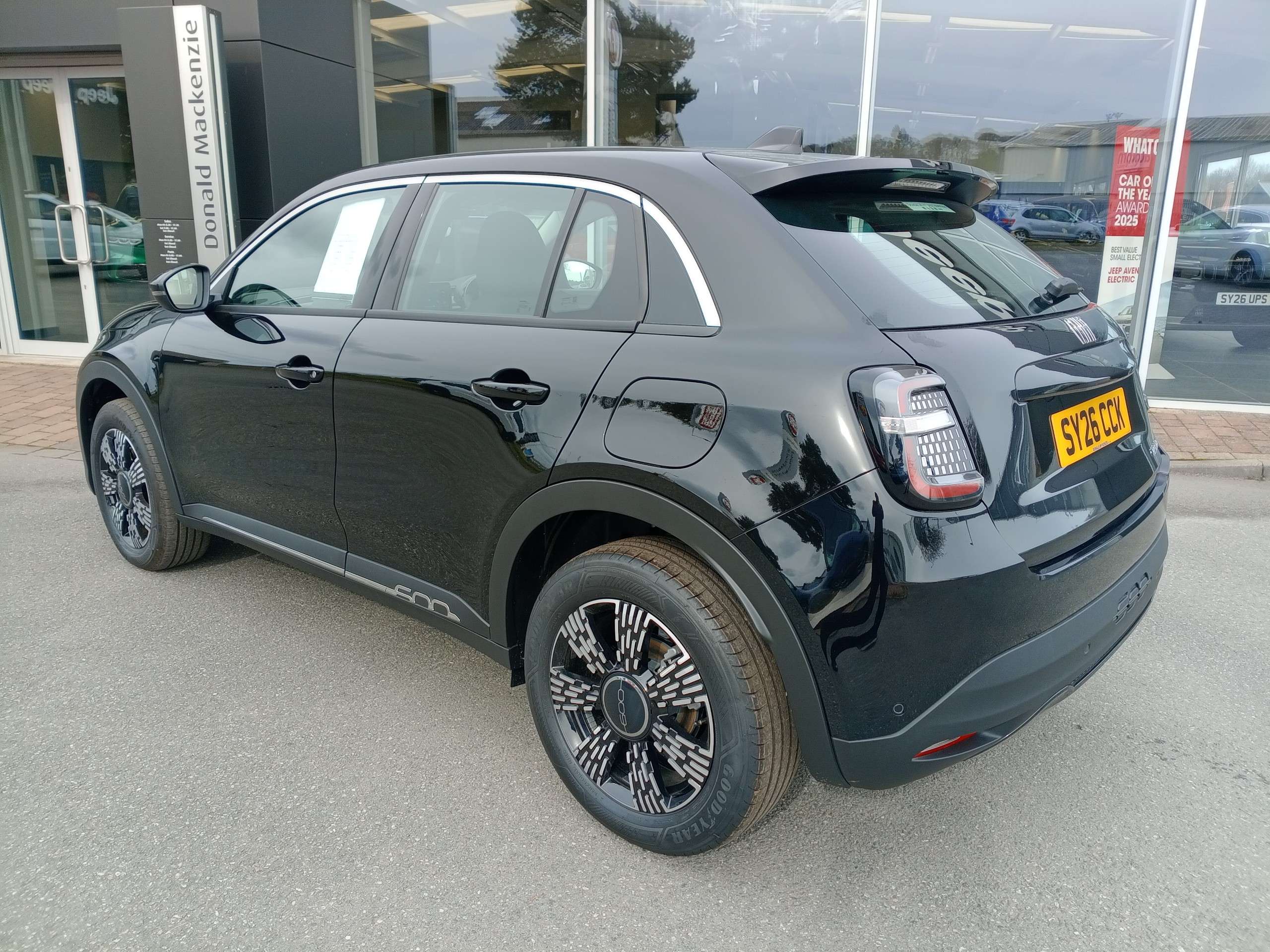 A 2026 FIAT 600 1.2 Mhev 5dr Hybrid DCT Automatic A 2026 FIAT 600 1.2 Mhev 5dr Hybrid DCT Automatic