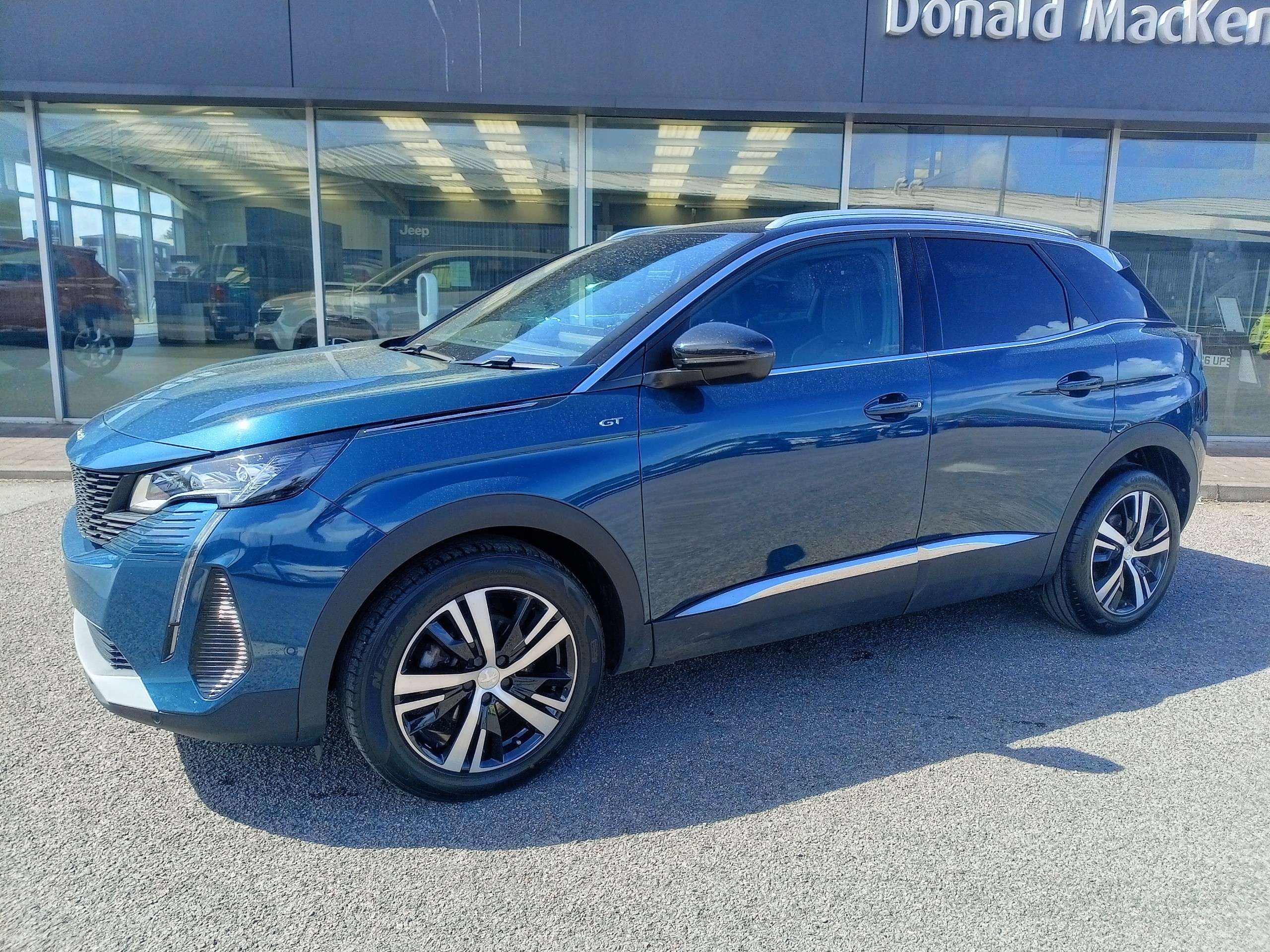 2022 PEUGEOT 3008 2022 PEUGEOT 3008