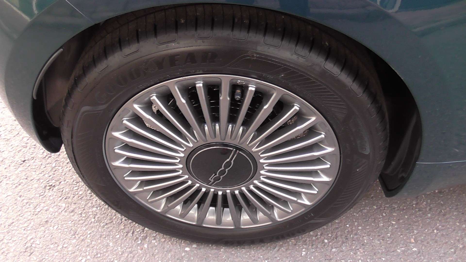 2023 FIAT 500E 2023 FIAT 500E