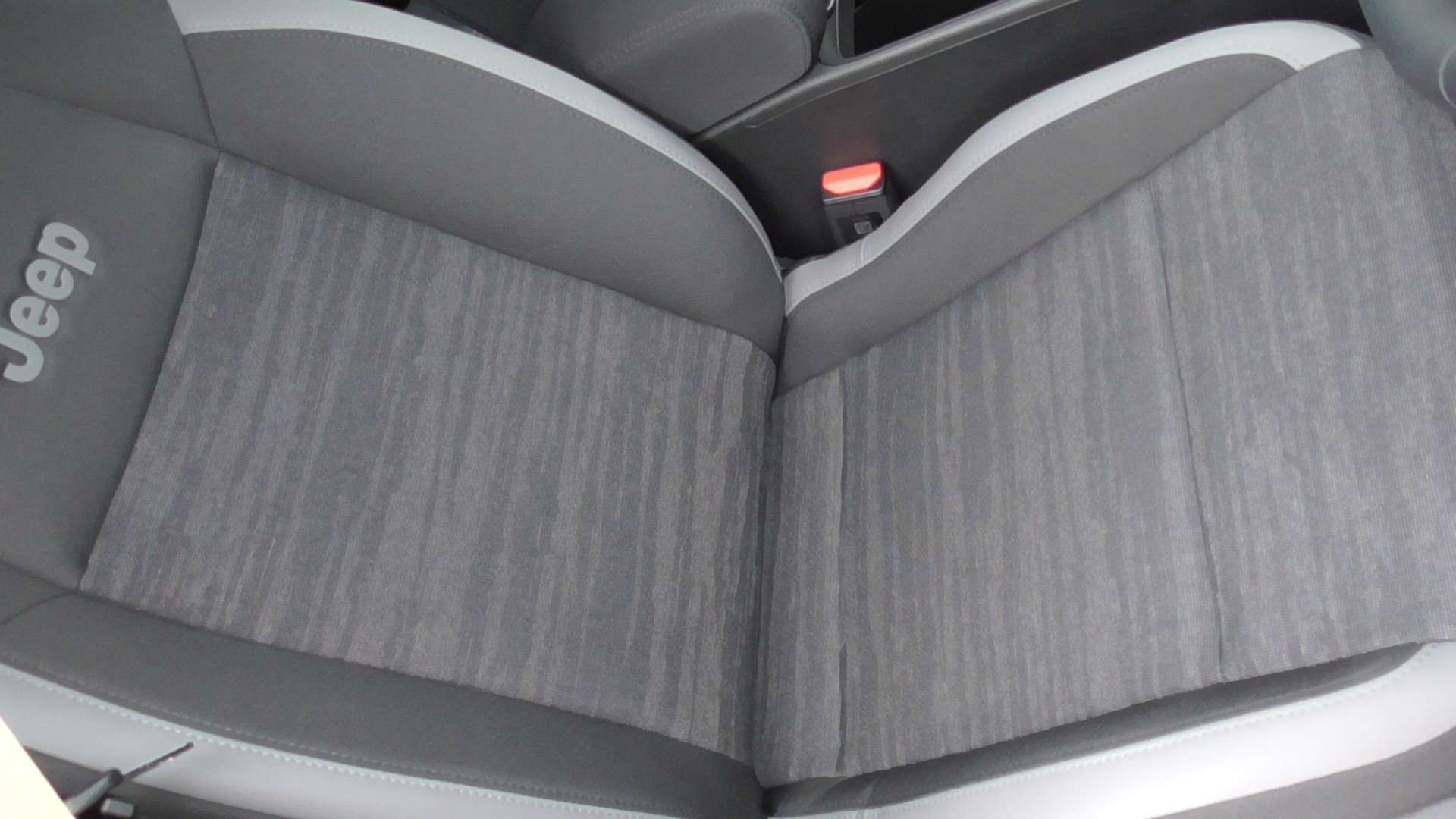 null JEEP AVENGER null JEEP AVENGER