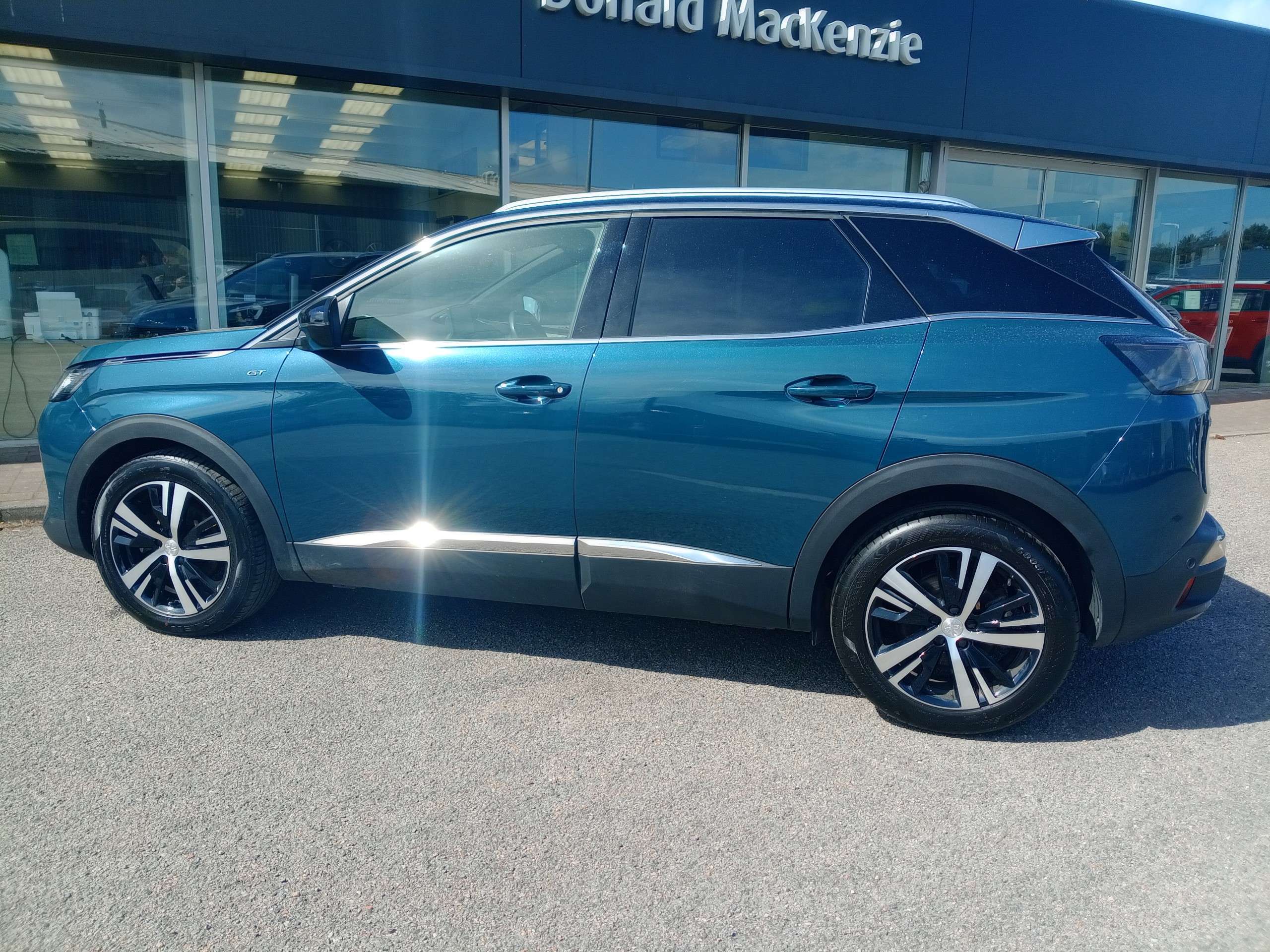 A 2022 PEUGEOT 3008 1.5 BlueHDi GT 5dr Diesel A 2022 PEUGEOT 3008 1.5 BlueHDi GT 5dr Diesel