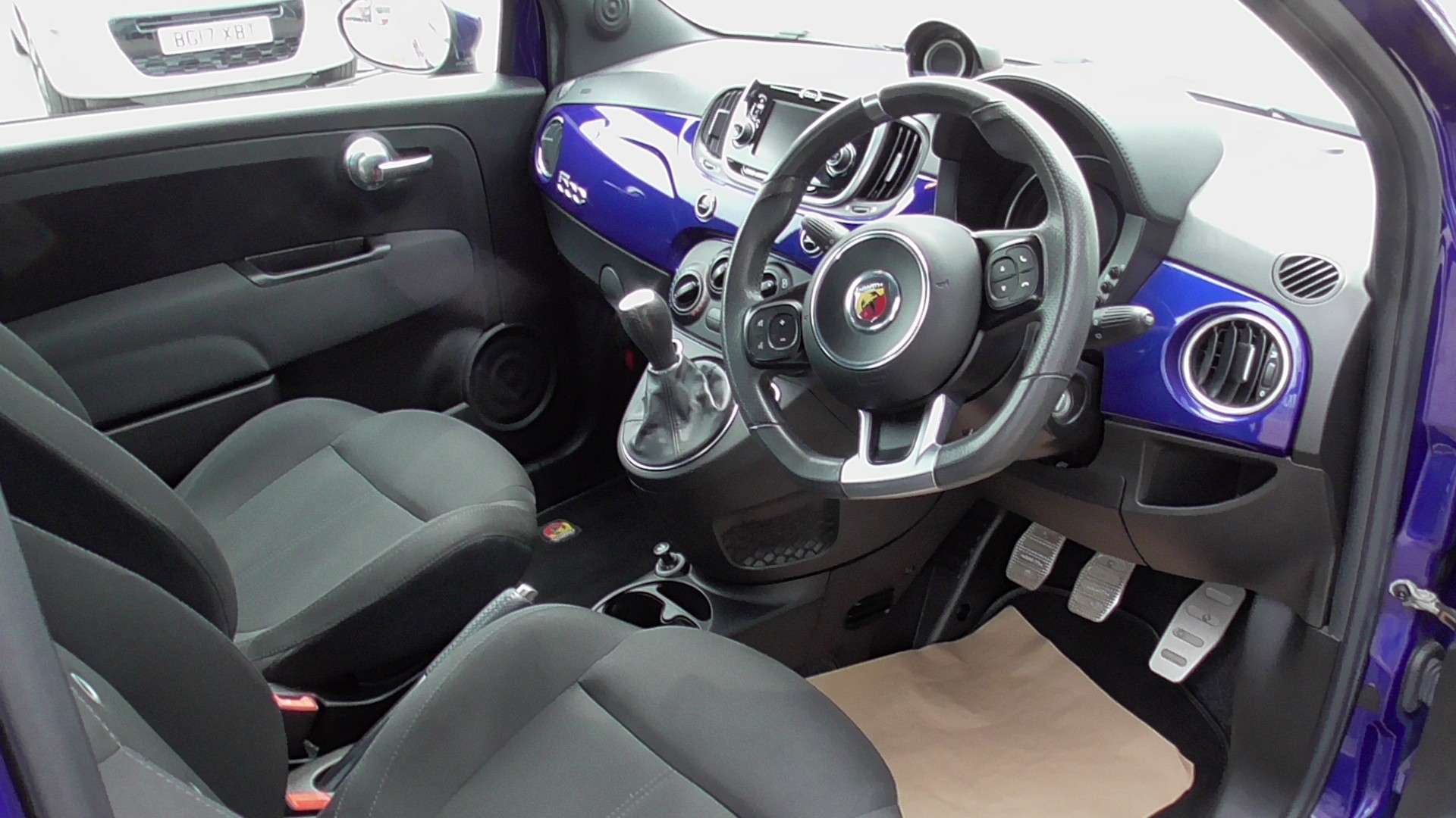 2016 ABARTH 595 2016 ABARTH 595