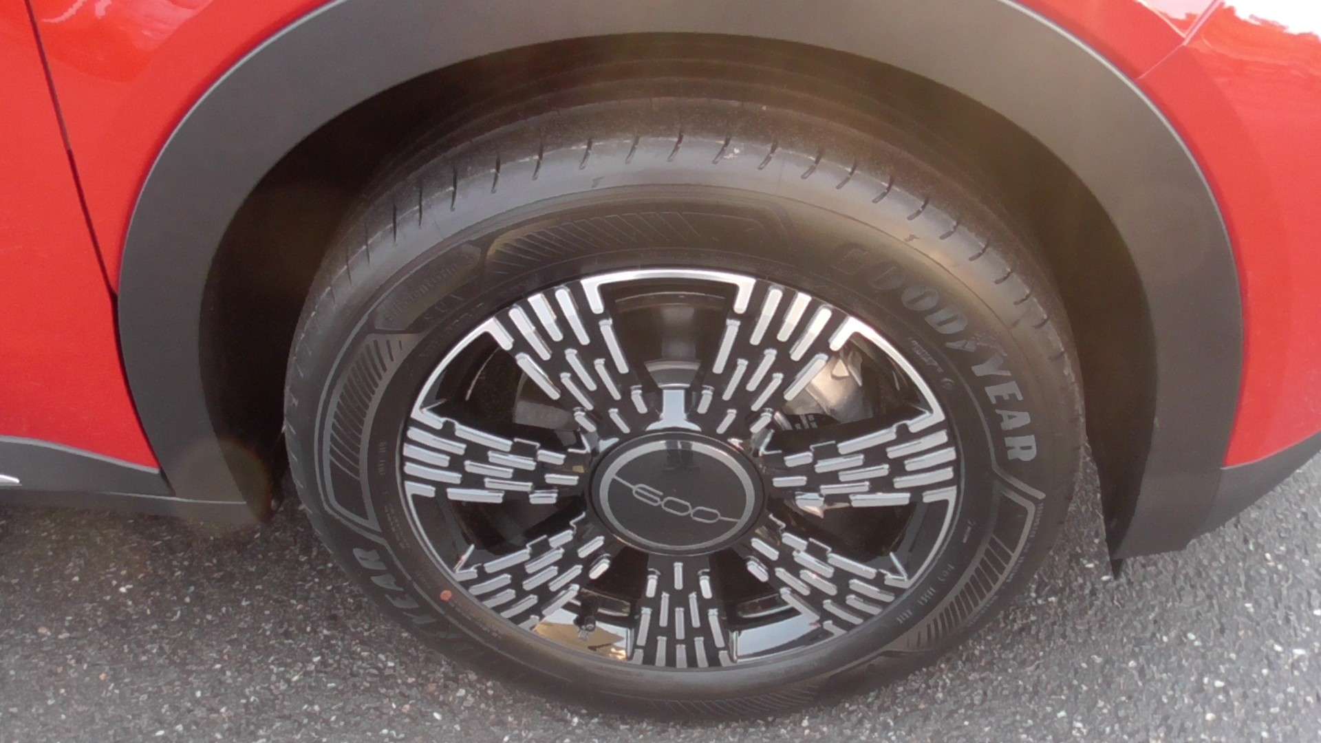 2025 FIAT 600 2025 FIAT 600