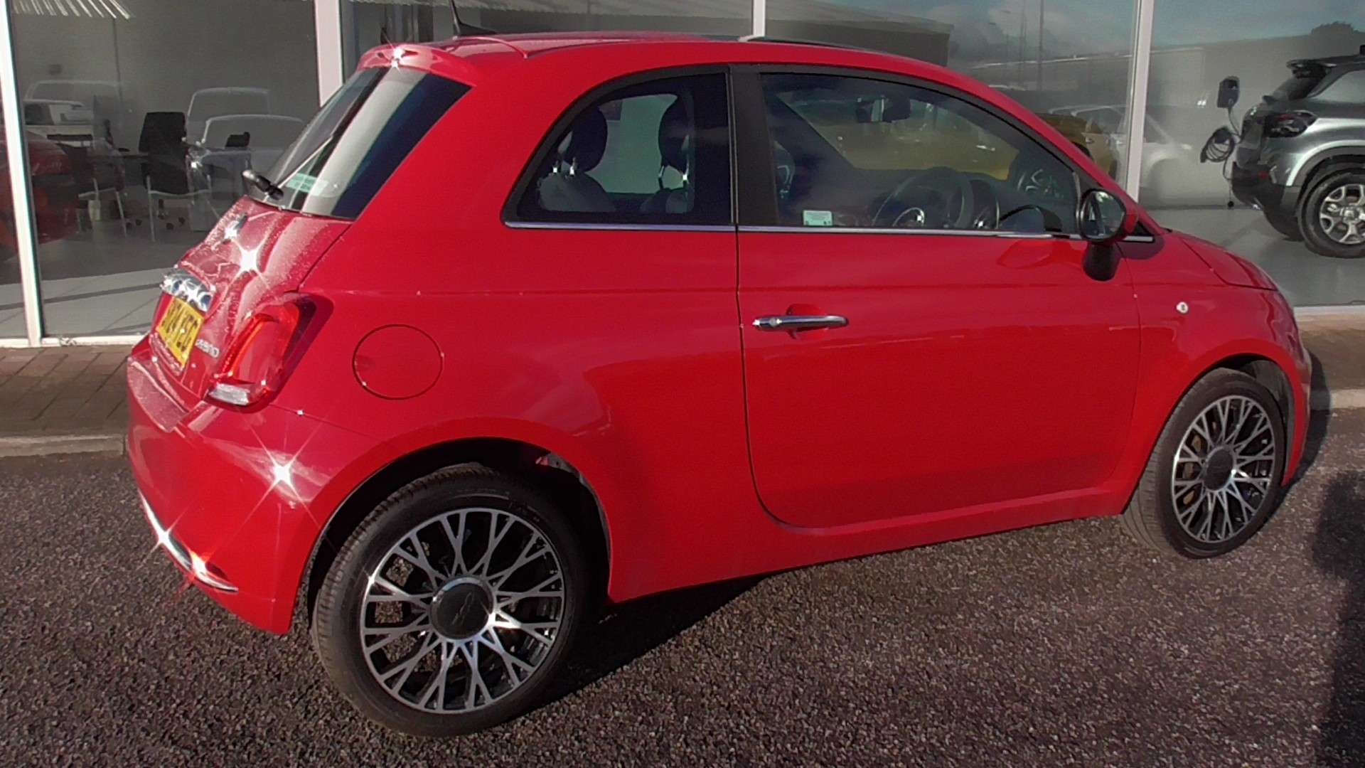 A 2024 FIAT 500 1.0 Mild Hybrid Top 3dr A 2024 FIAT 500 1.0 Mild Hybrid Top 3dr