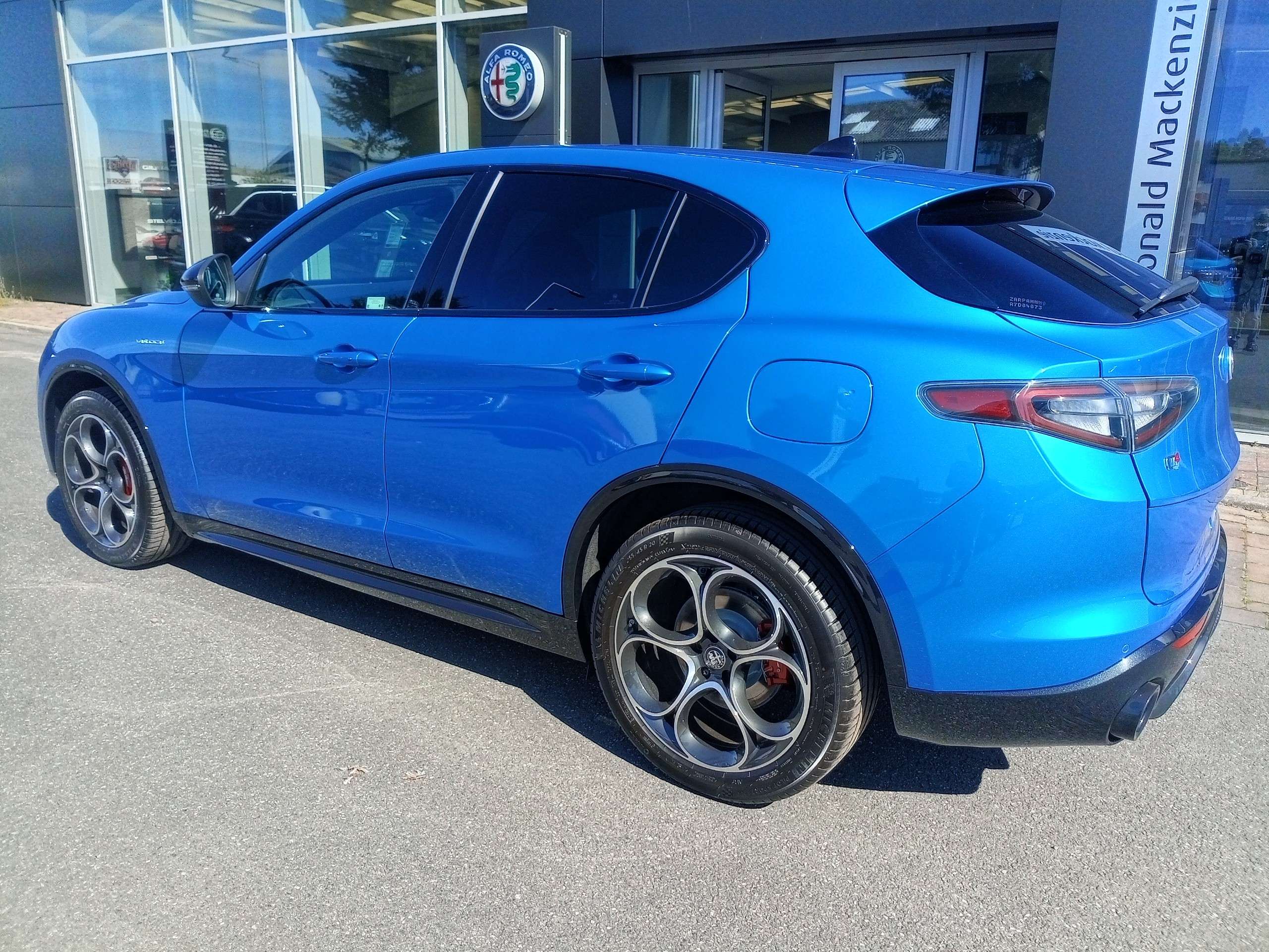 A 2024 ALFA ROMEO STELVIO Veloce 2.0 Q4 AWD 280hp Automatic A 2024 ALFA ROMEO STELVIO Veloce 2.0 Q4 AWD 280hp Automatic