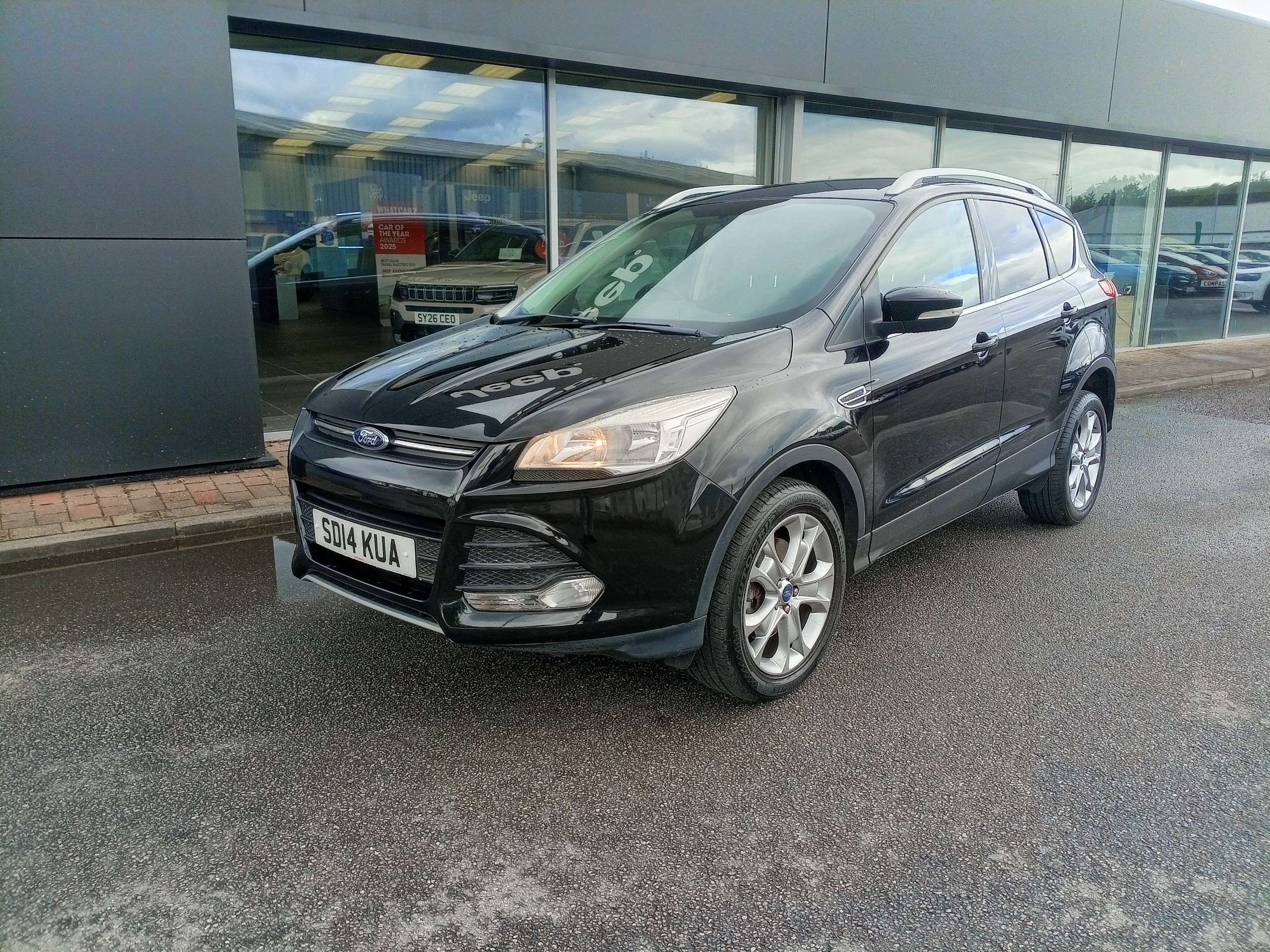 A 2014 FORD KUGA 2.0 TDCi Zetec 5dr Diesel 2WD ) A 2014 FORD KUGA 2.0 TDCi Zetec 5dr Diesel 2WD )