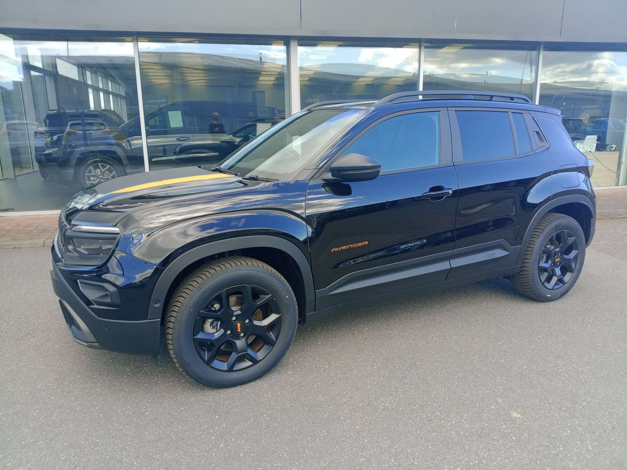 A 2026 JEEP AVENGER 1.2 e-Hybrid The North Face DCT E-AWD A 2026 JEEP AVENGER 1.2 e-Hybrid The North Face DCT E-AWD