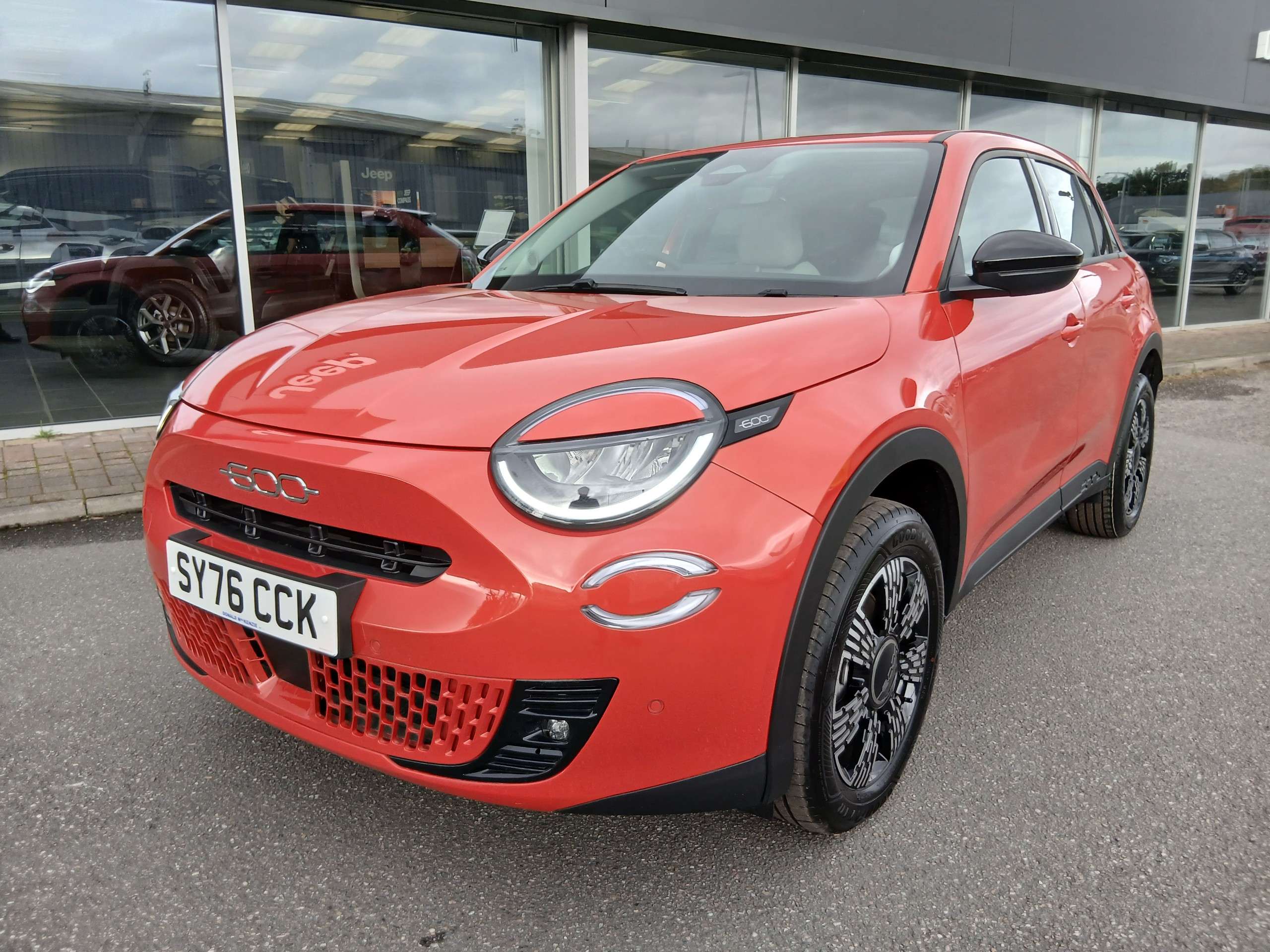 A 2026 FIAT 600 1.2 MHEV Icon 5dr Hybrid e-DCT Automatic A 2026 FIAT 600 1.2 MHEV Icon 5dr Hybrid e-DCT Automatic