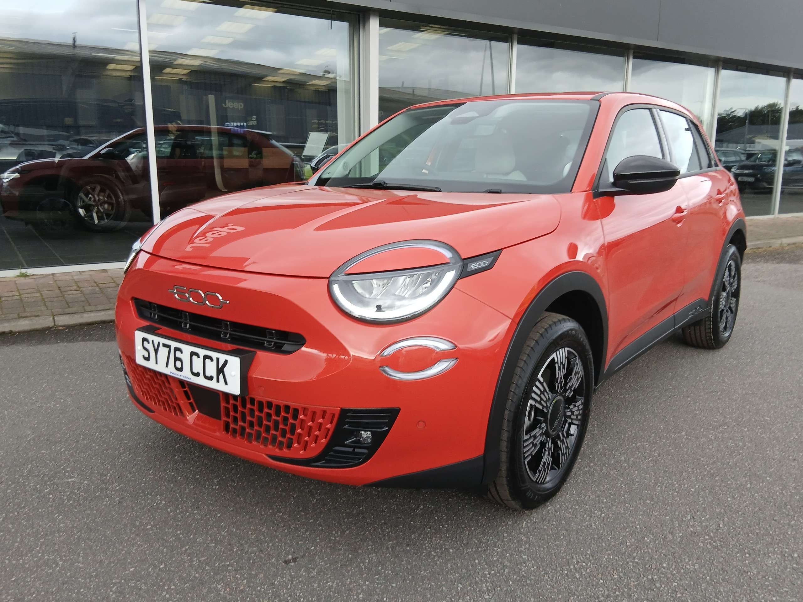 A 2026 FIAT 600 1.2 MHEV Icon 5dr Hybrid e-DCT Automatic A 2026 FIAT 600 1.2 MHEV Icon 5dr Hybrid e-DCT Automatic