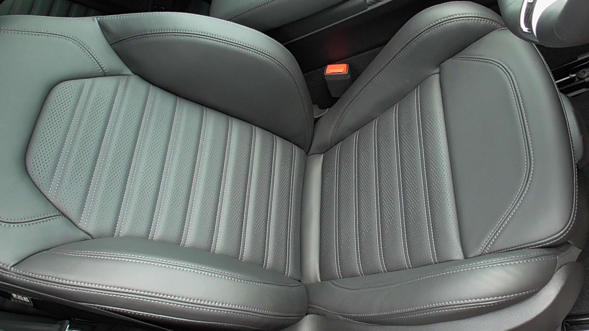 null ALFA ROMEO STELVIO null ALFA ROMEO STELVIO