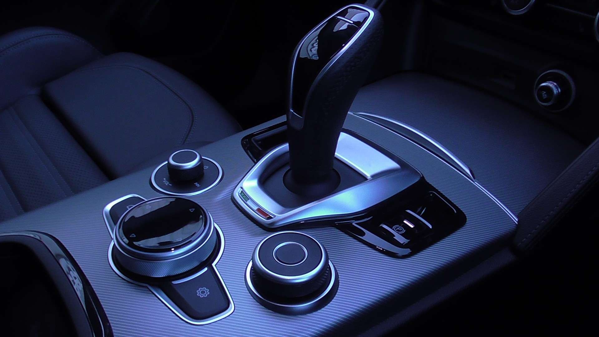 null ALFA ROMEO STELVIO null ALFA ROMEO STELVIO