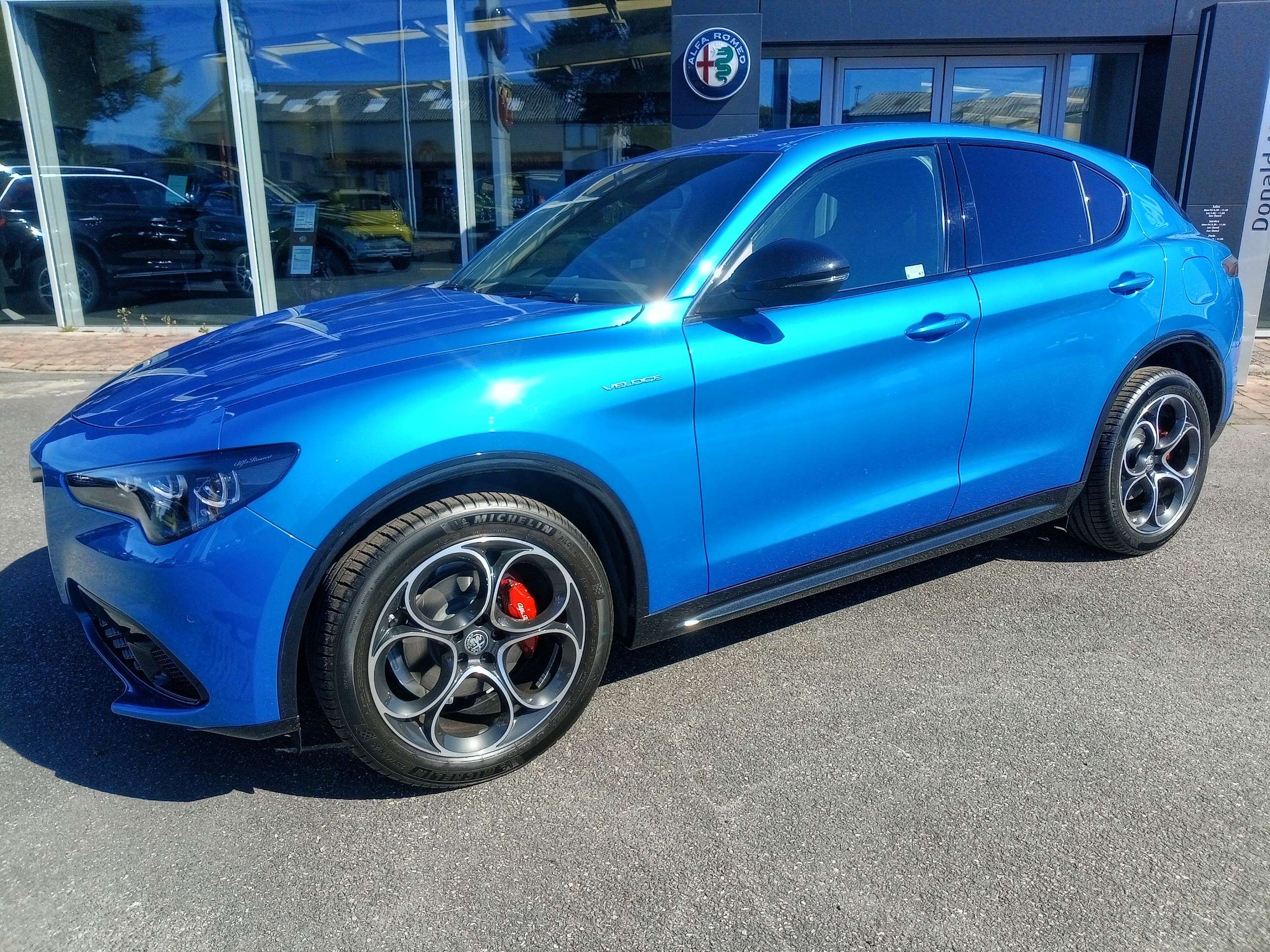 A 2024 ALFA ROMEO STELVIO Veloce 2.0 Q4 AWD 280hp Automatic A 2024 ALFA ROMEO STELVIO Veloce 2.0 Q4 AWD 280hp Automatic