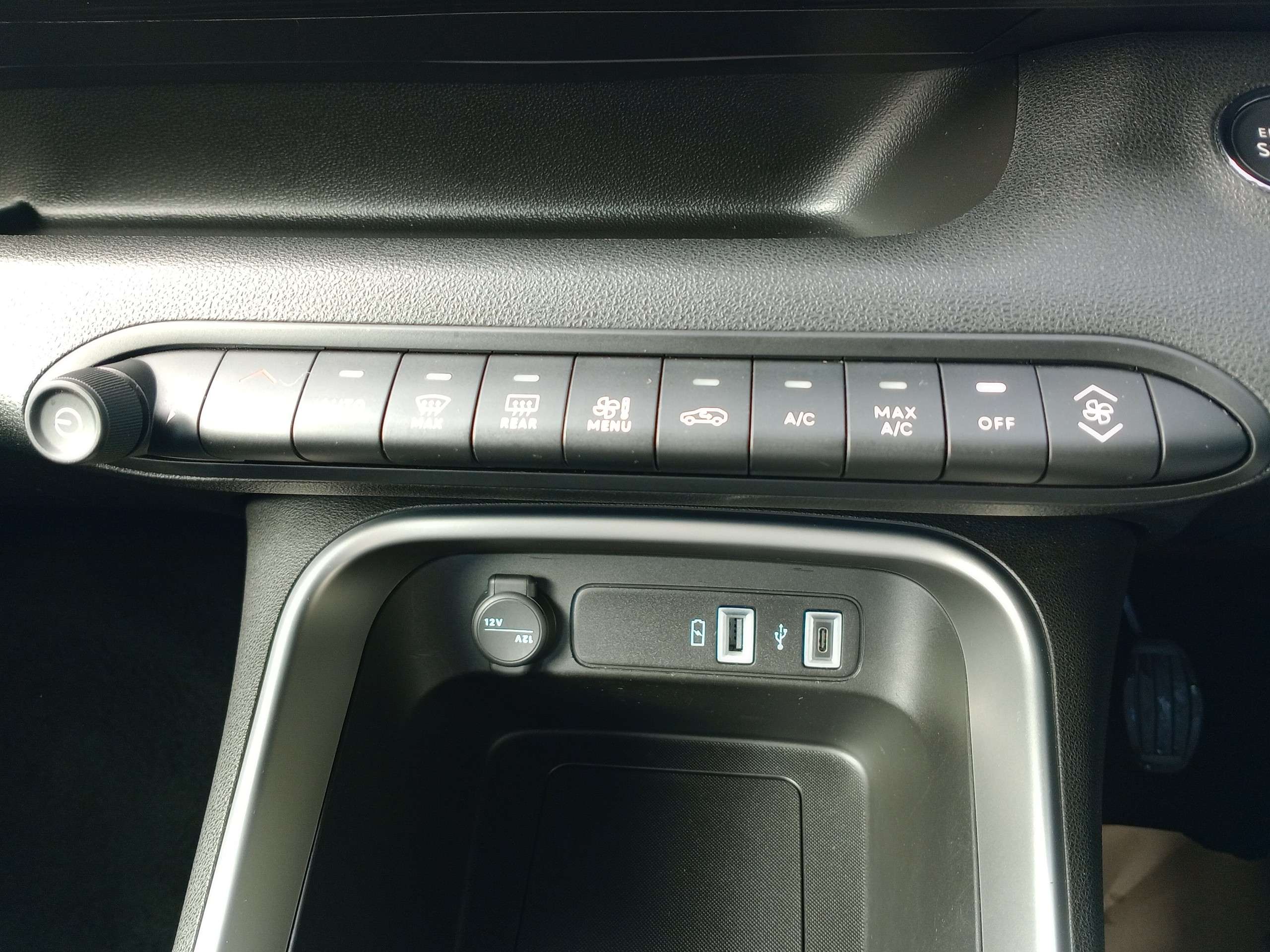 2024 JEEP AVENGER 2024 JEEP AVENGER