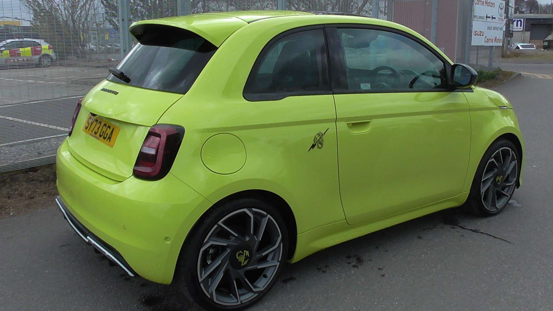 2023 ABARTH 500E 2023 ABARTH 500E