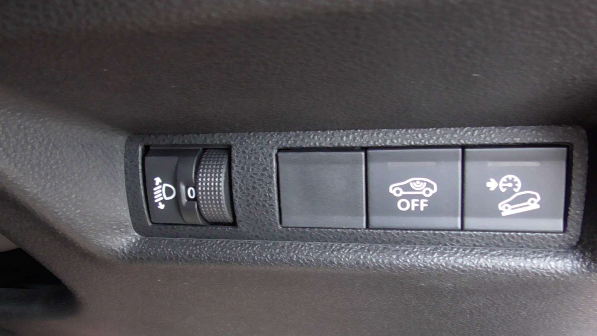 null JEEP AVENGER null JEEP AVENGER