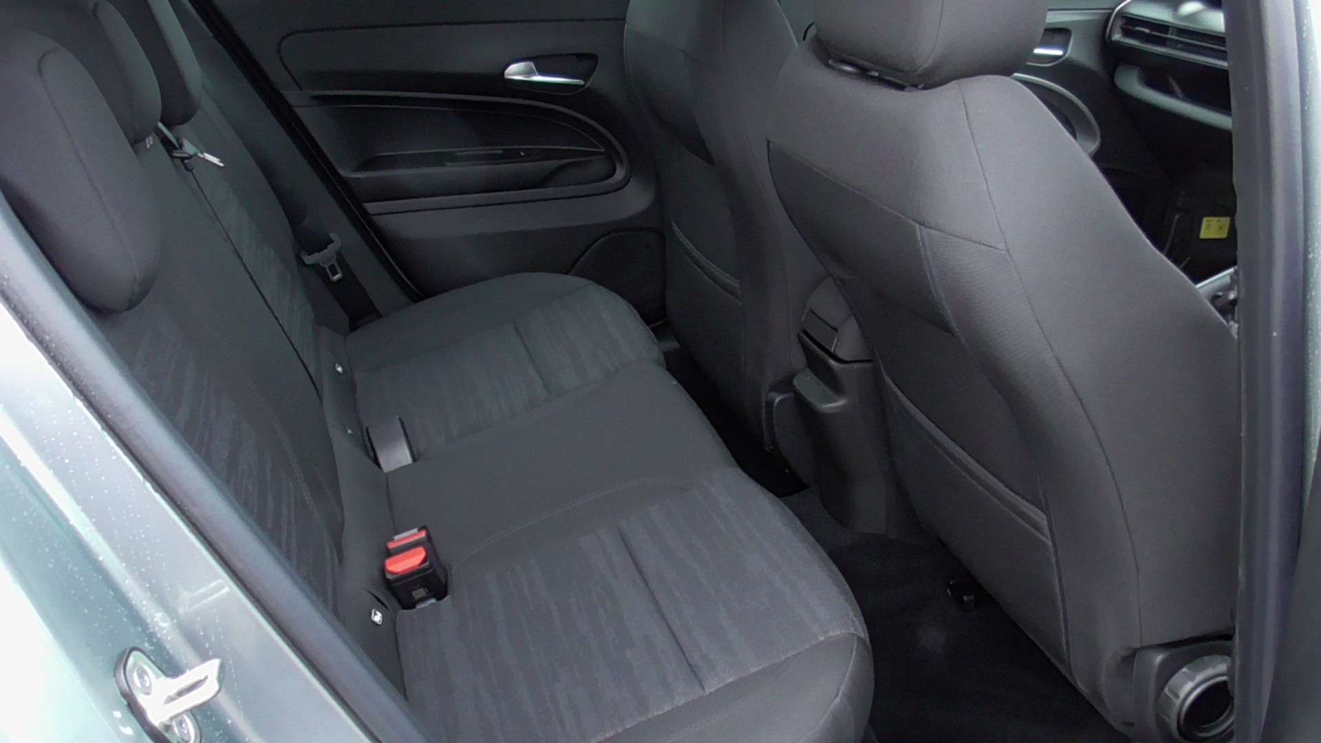 null JEEP AVENGER null JEEP AVENGER