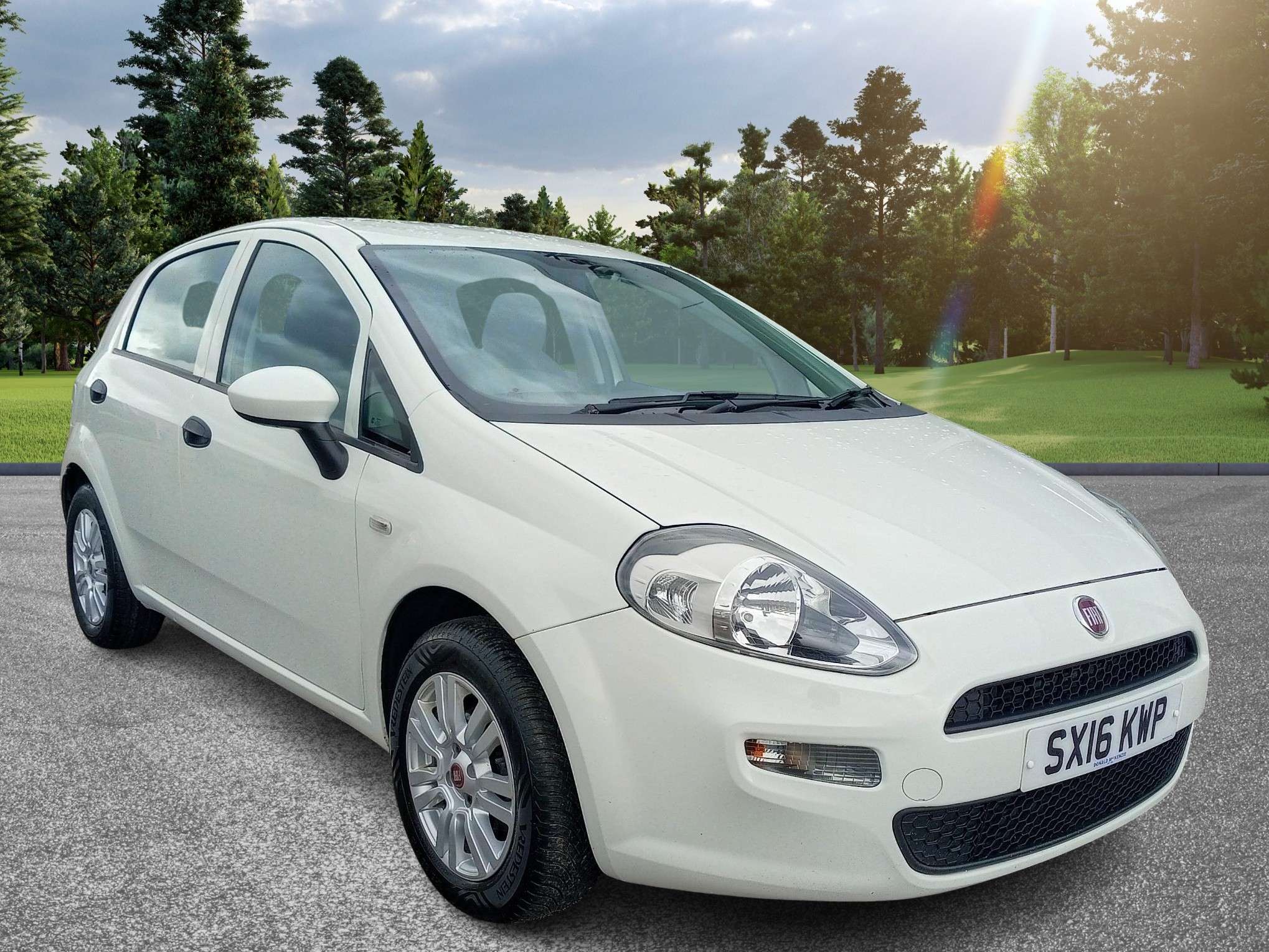 A 2016 FIAT PUNTO 1.2 Pop + Hatchback 5dr A 2016 FIAT PUNTO 1.2 Pop + Hatchback 5dr