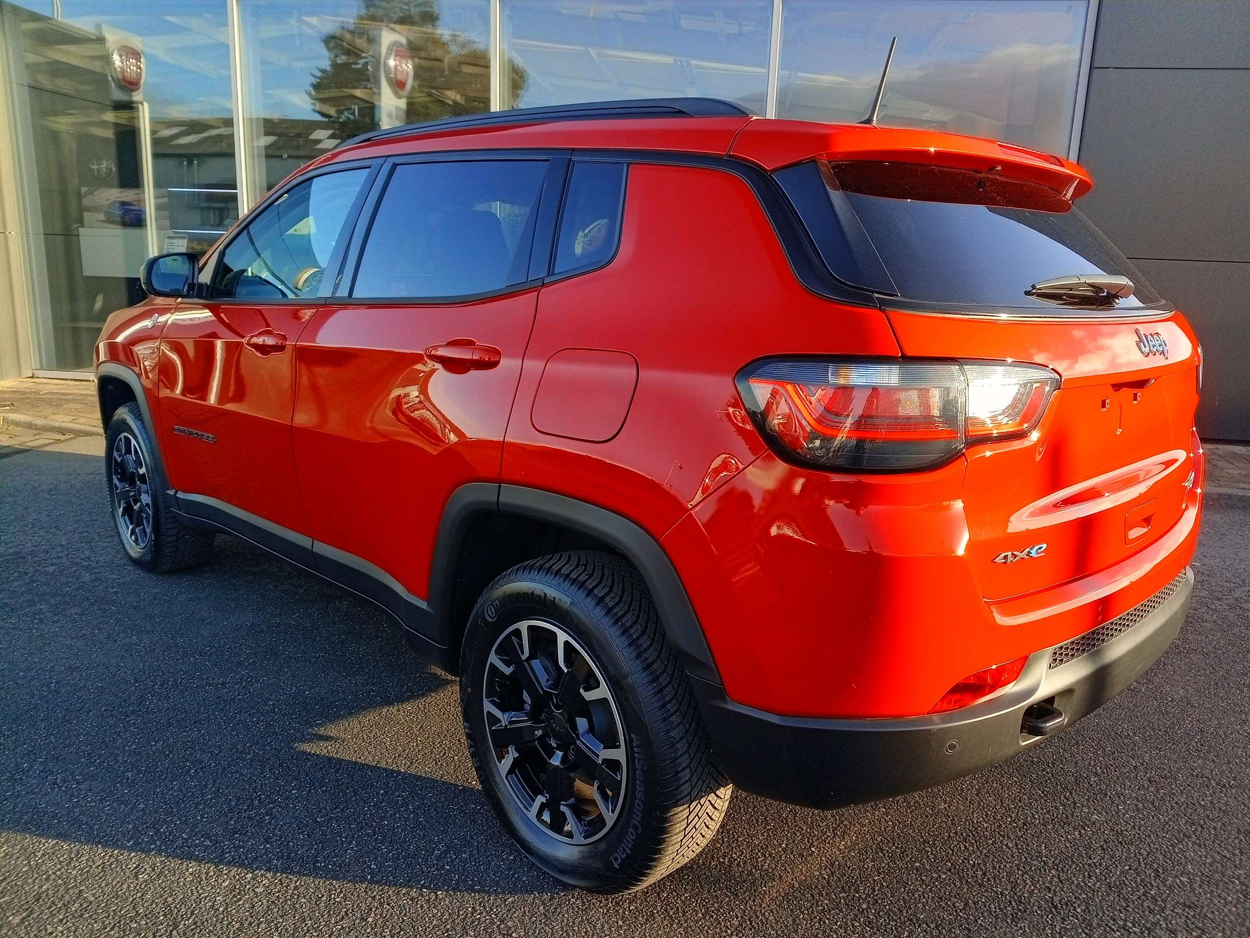 A 2026 JEEP COMPASS TrailHawk 1.3GSE Automatic Plug In 4x4 A 2026 JEEP COMPASS TrailHawk 1.3GSE Automatic Plug In 4x4