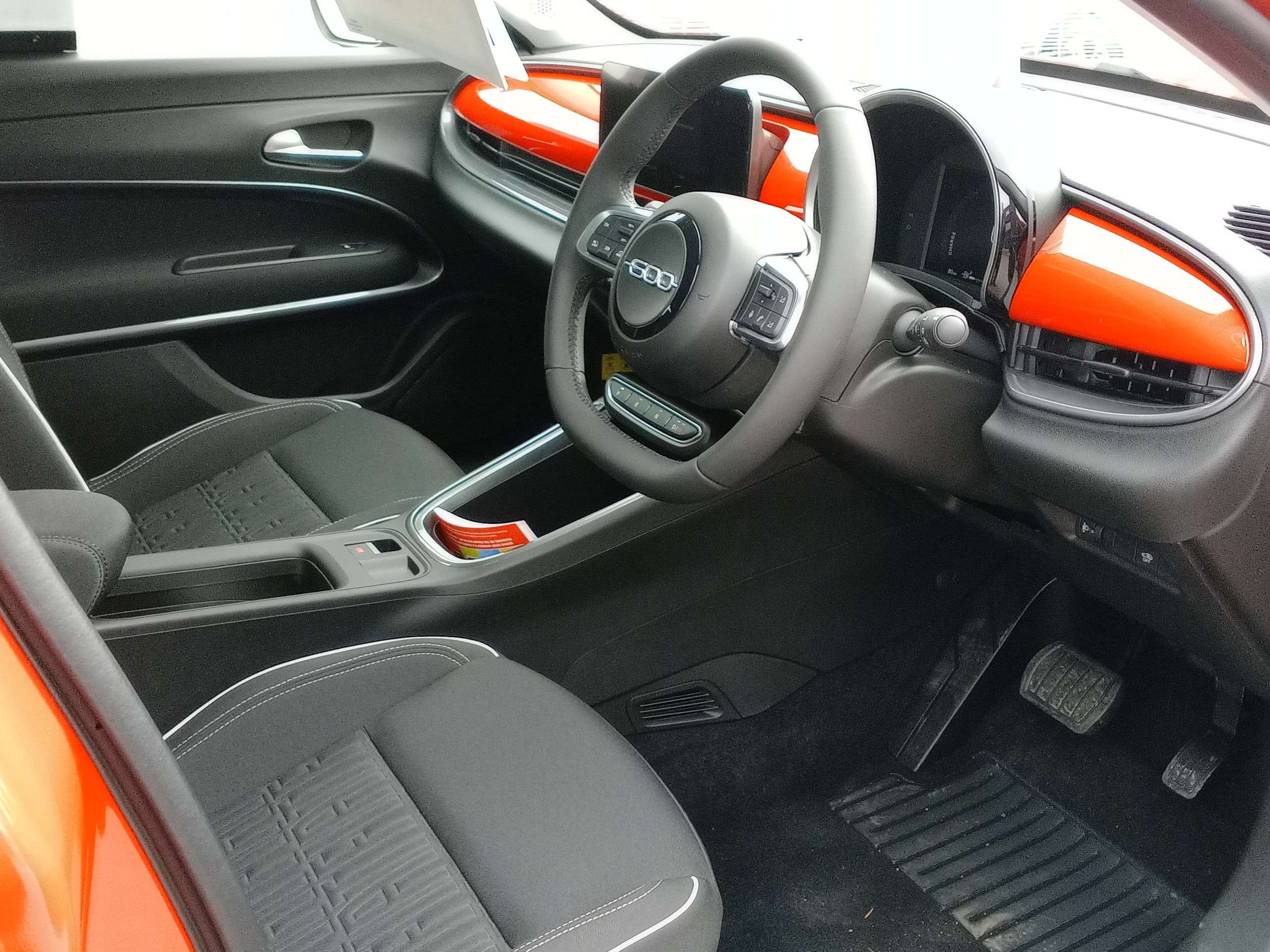 2026 FIAT 600 2026 FIAT 600