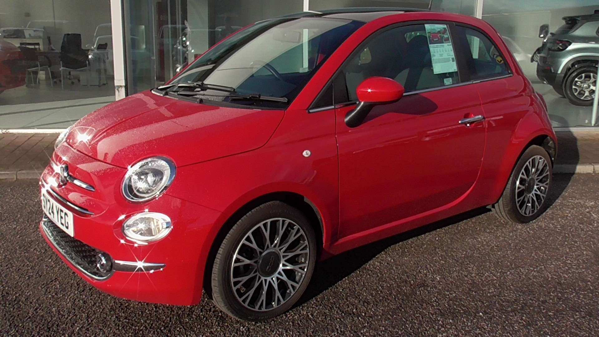 A 2024 FIAT 500 1.0 Mild Hybrid Top 3dr A 2024 FIAT 500 1.0 Mild Hybrid Top 3dr