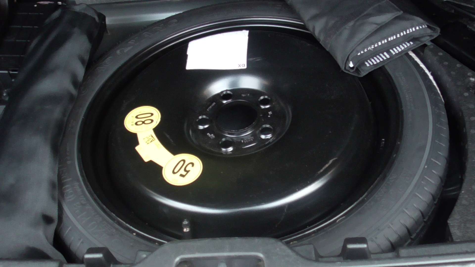 2020 VOLVO XC40 2020 VOLVO XC40