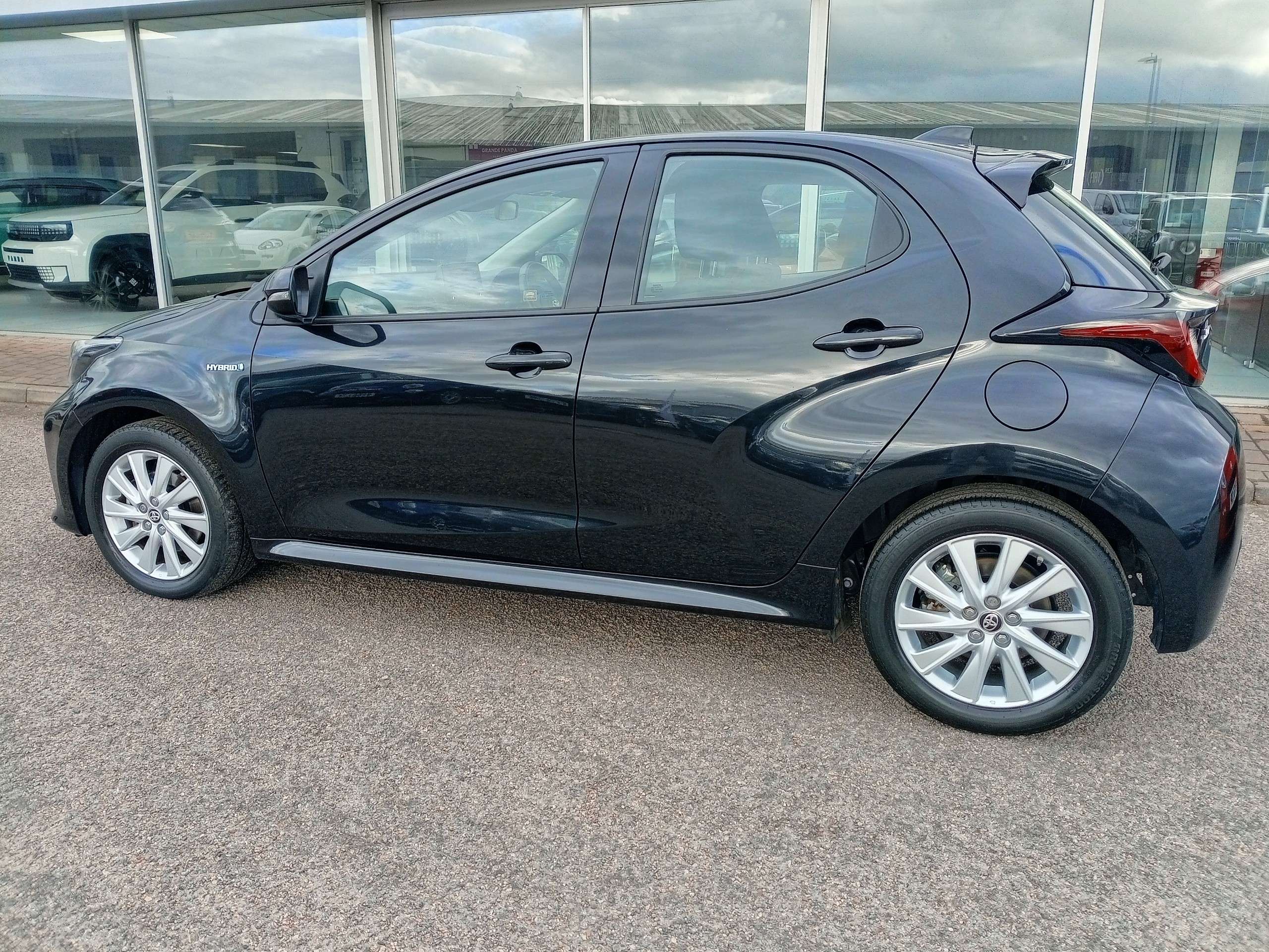 2021 TOYOTA YARIS 2021 TOYOTA YARIS