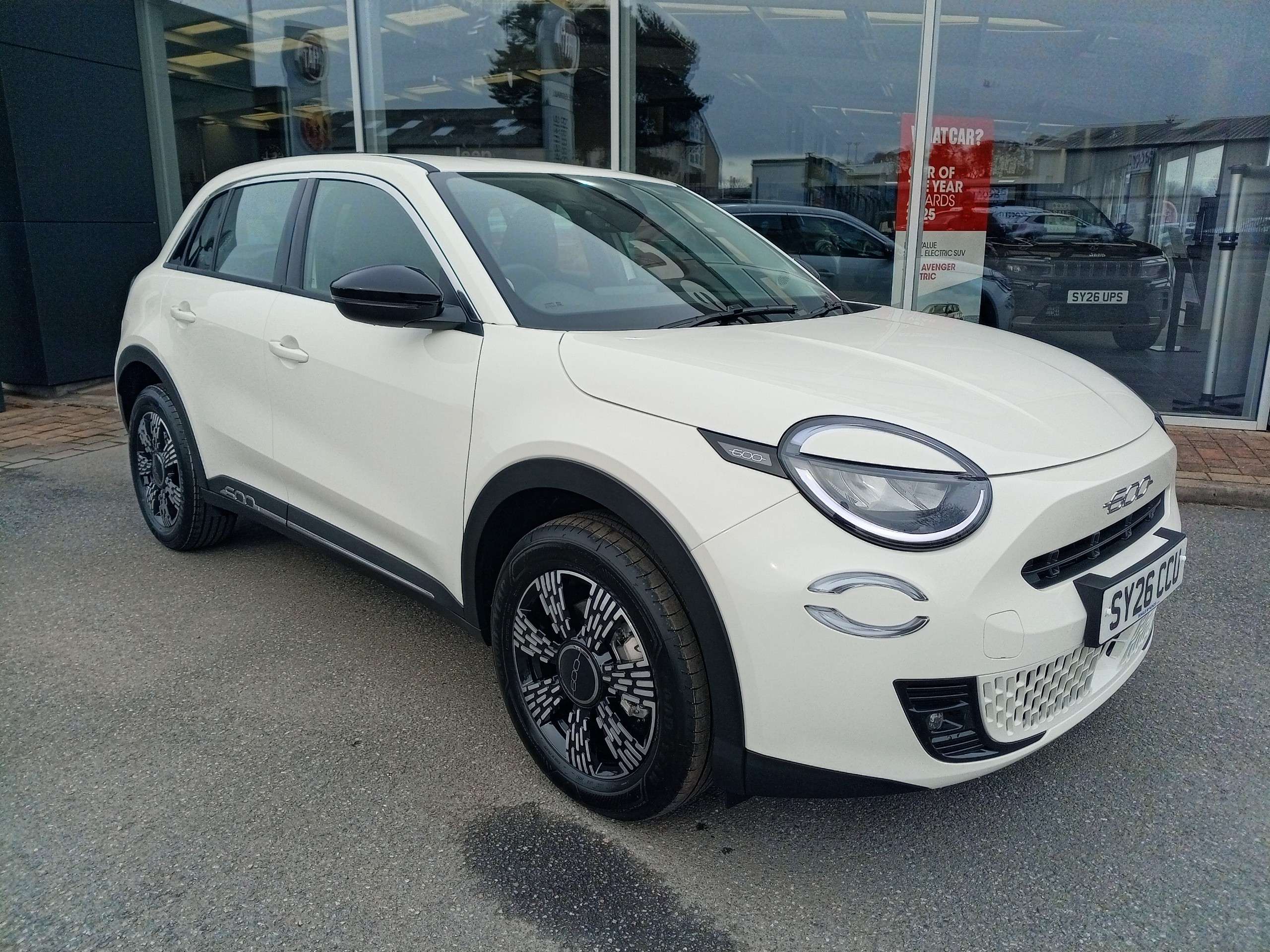 A 2026 FIAT 600 1.2 Mhev Hybrid 5dr DCT Automatic A 2026 FIAT 600 1.2 Mhev Hybrid 5dr DCT Automatic