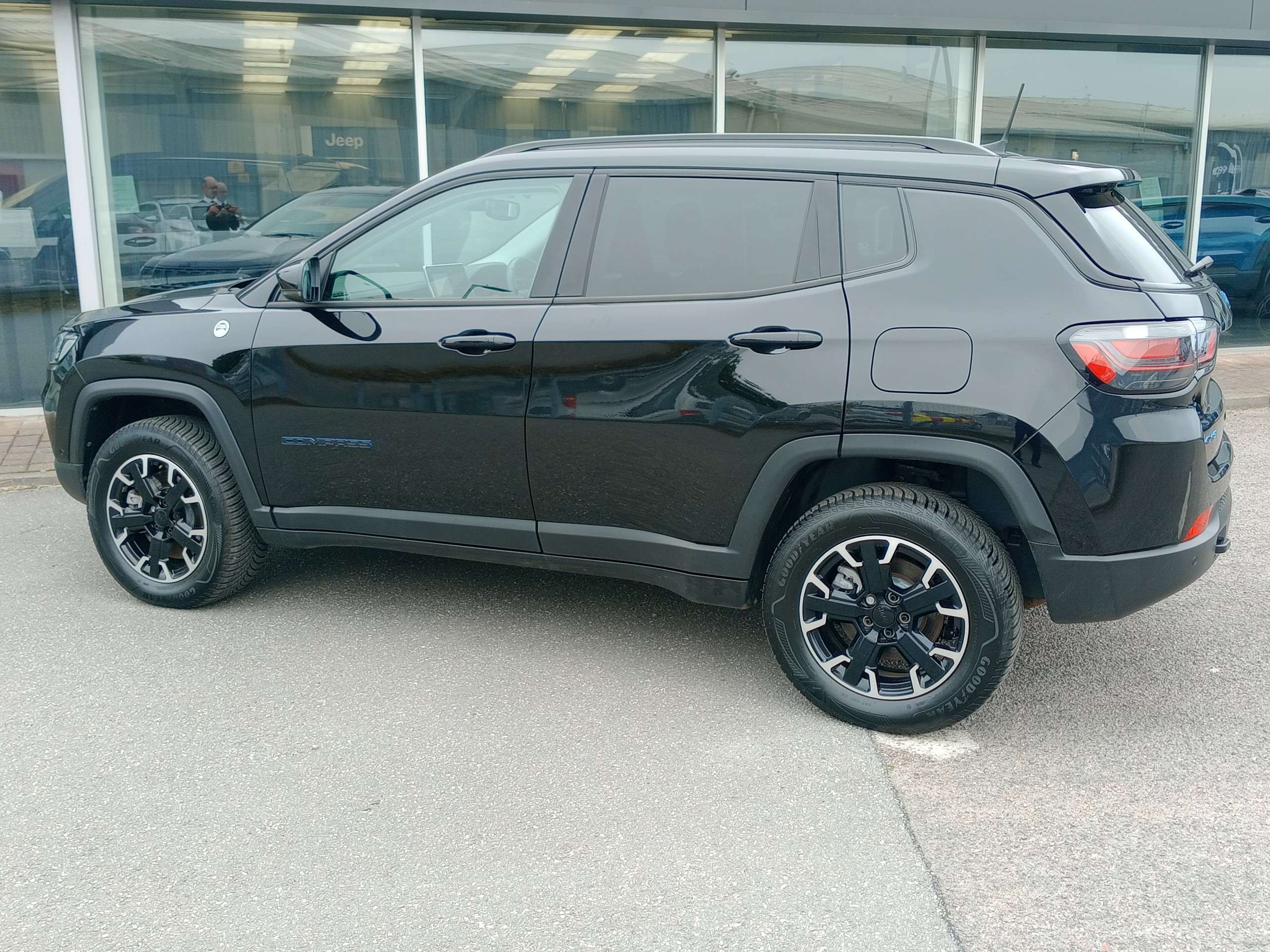 A 2025 JEEP COMPASS Trailhawk Phev 1.3 4xe 5Dr A 2025 JEEP COMPASS Trailhawk Phev 1.3 4xe 5Dr