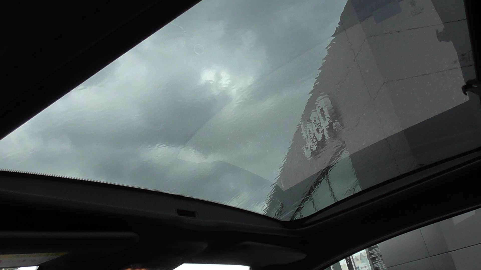 2023 ABARTH 500E 2023 ABARTH 500E