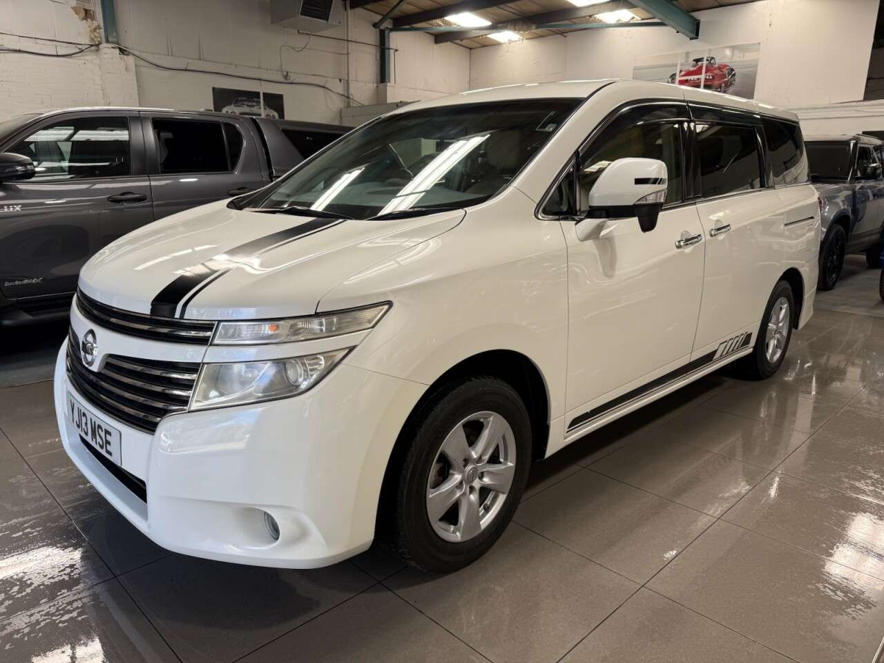 2013 NISSAN ELGRAND 2013 NISSAN ELGRAND