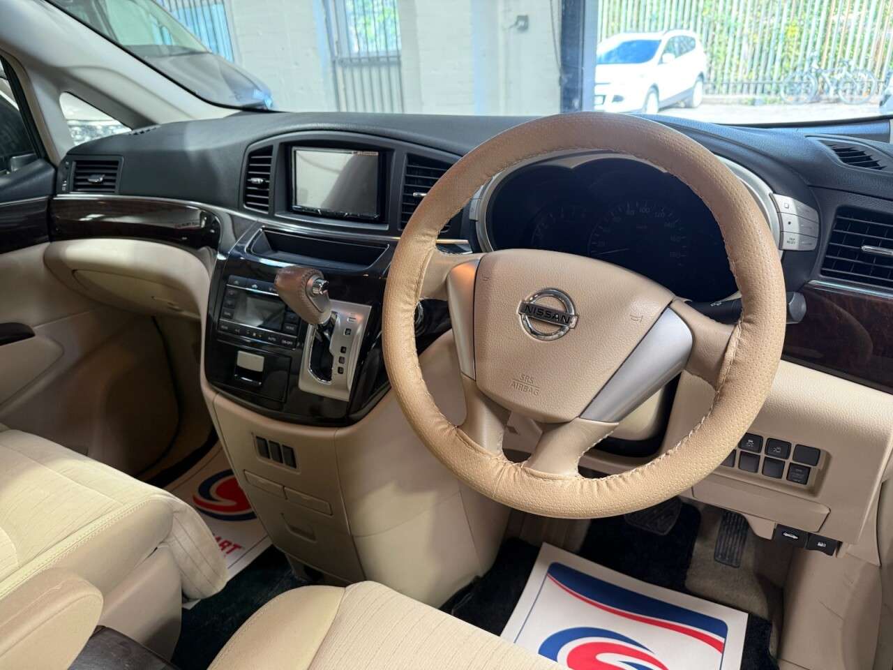 2013 NISSAN ELGRAND 2013 NISSAN ELGRAND