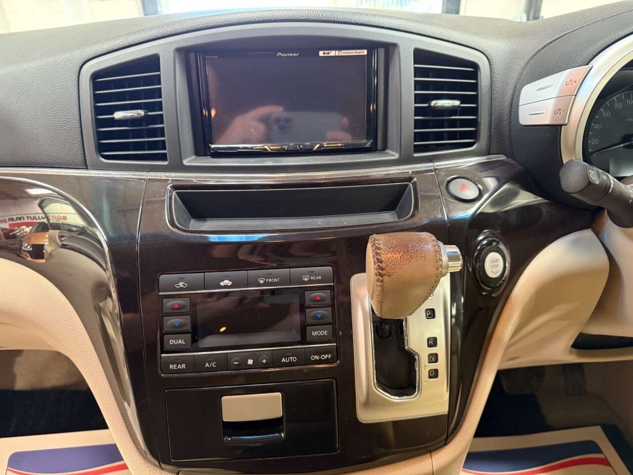 2013 NISSAN ELGRAND 2013 NISSAN ELGRAND