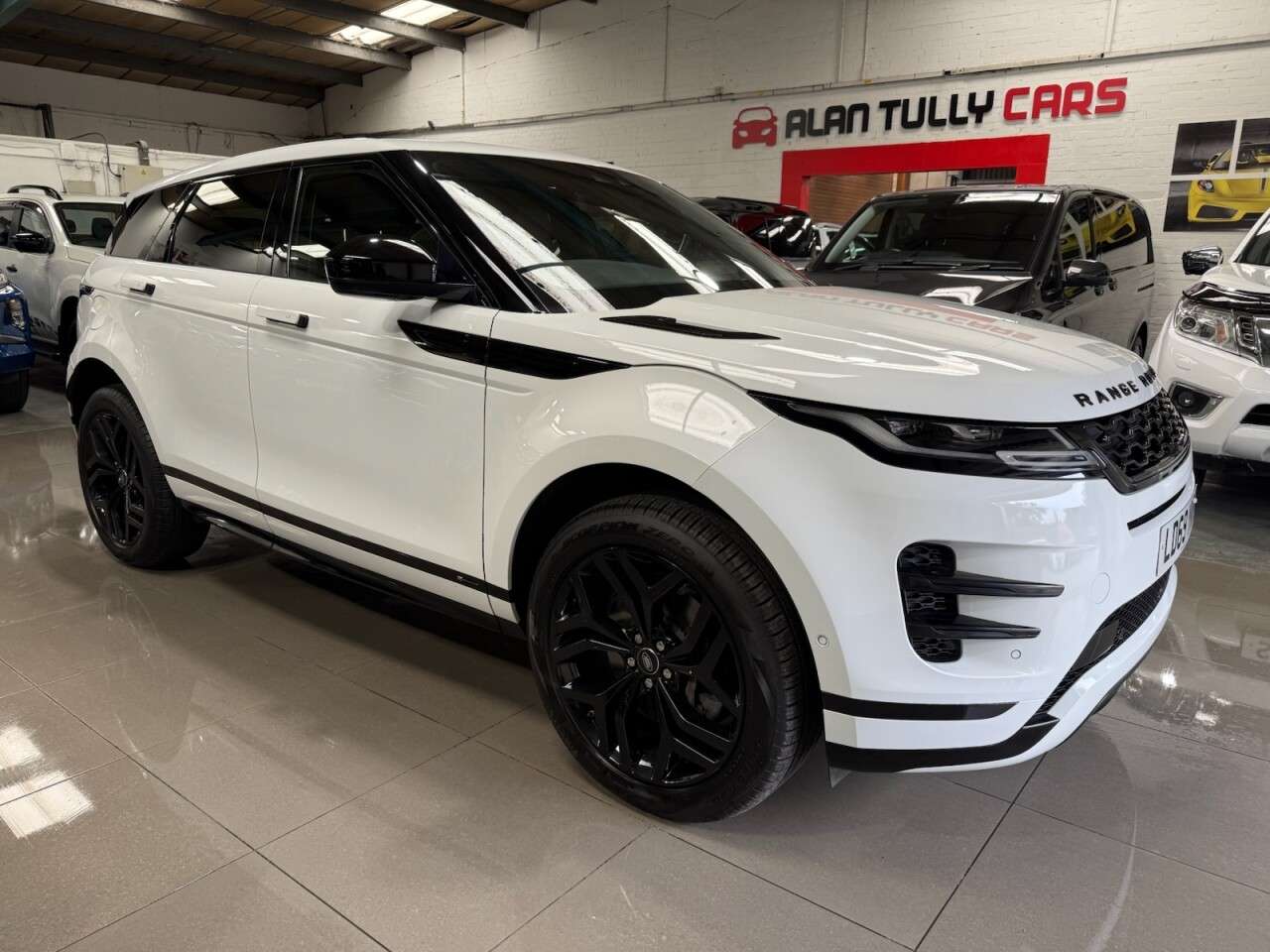 2020 LAND ROVER RANGE ROVER EVOQUE 2020 LAND ROVER RANGE ROVER EVOQUE