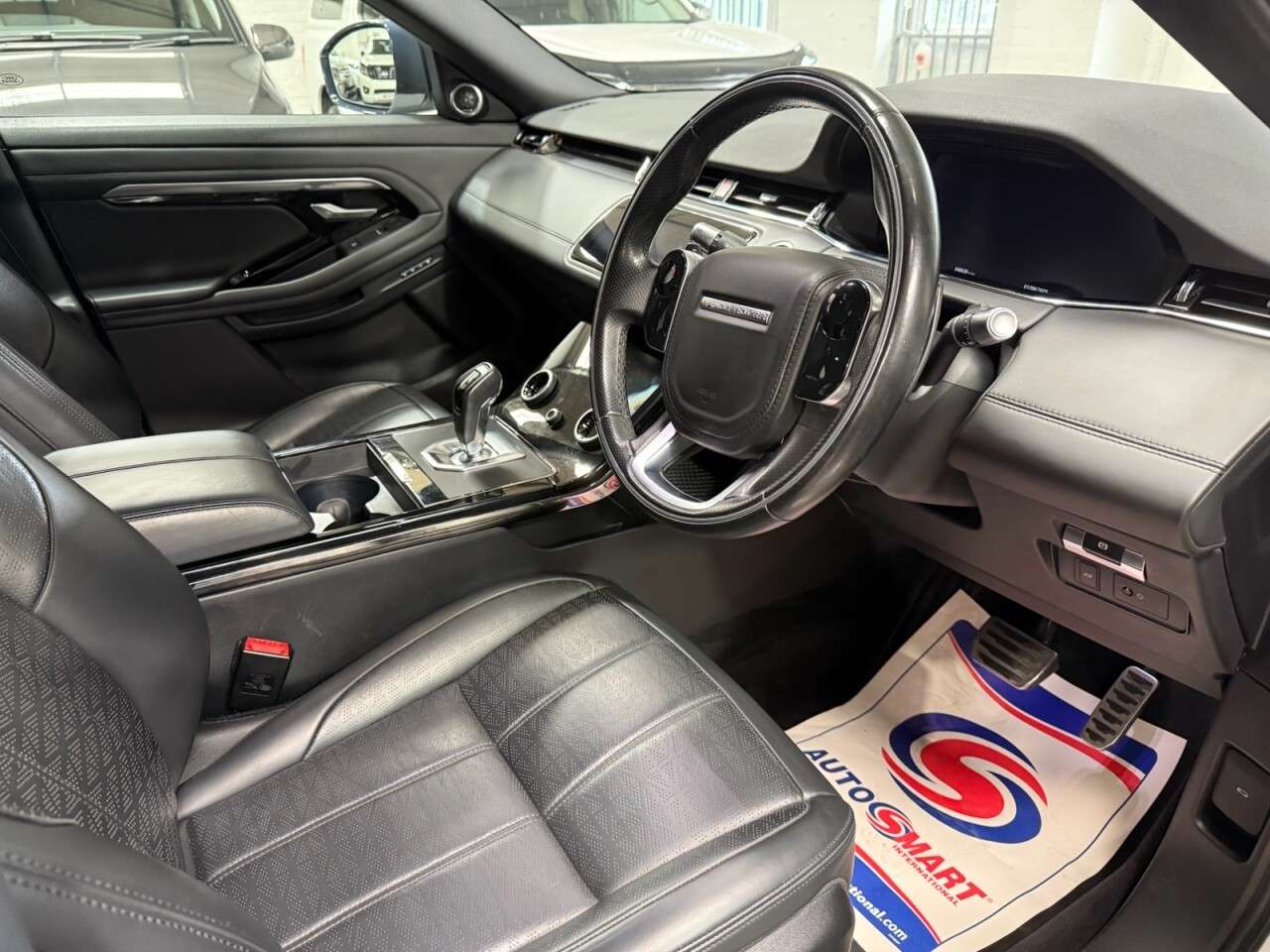 2020 LAND ROVER RANGE ROVER EVOQUE 2020 LAND ROVER RANGE ROVER EVOQUE