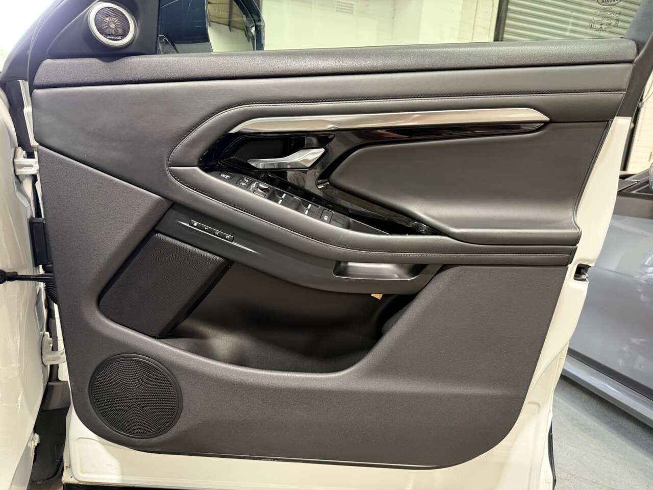 2020 LAND ROVER RANGE ROVER EVOQUE 2020 LAND ROVER RANGE ROVER EVOQUE