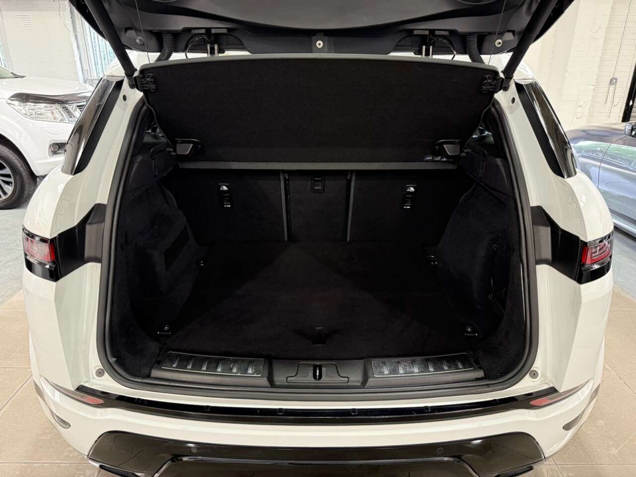 2020 LAND ROVER RANGE ROVER EVOQUE 2020 LAND ROVER RANGE ROVER EVOQUE