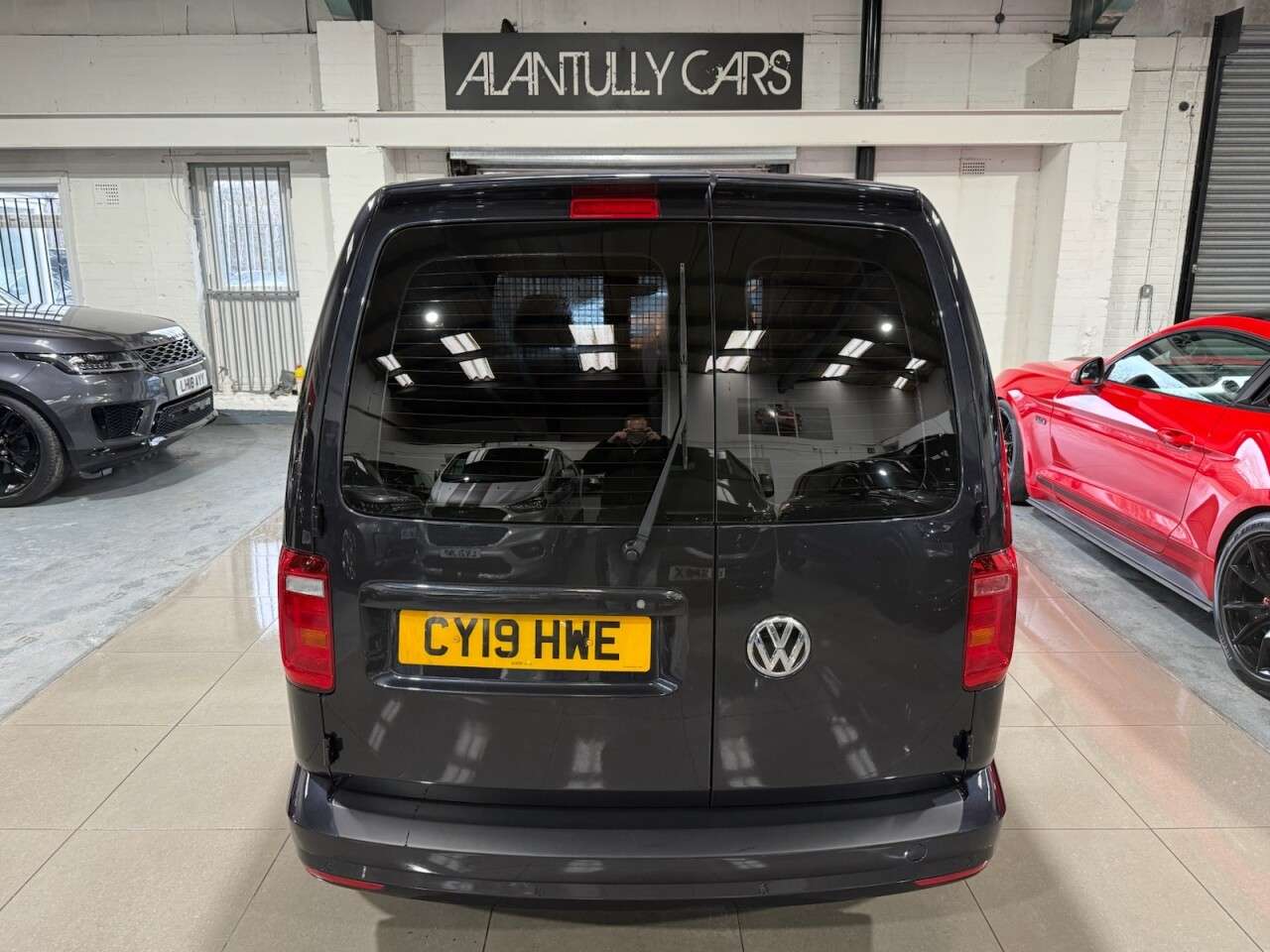 A 2019 VOLKSWAGEN CADDY 2.0 TDI C20 BlueMotion Tech Highline Panel Van 5dr Diesel Manual SWB Euro 6 A 2019 VOLKSWAGEN CADDY 2.0 TDI C20 BlueMotion Tech Highline Panel Van 5dr Diesel Manual SWB Euro 6