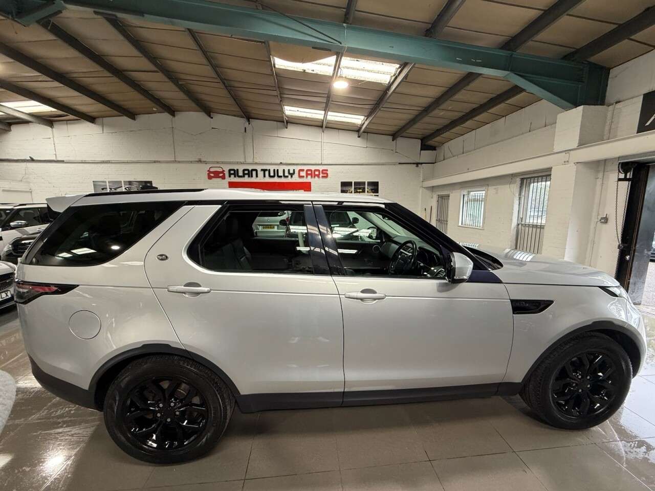 2017 LAND ROVER DISCOVERY 2017 LAND ROVER DISCOVERY