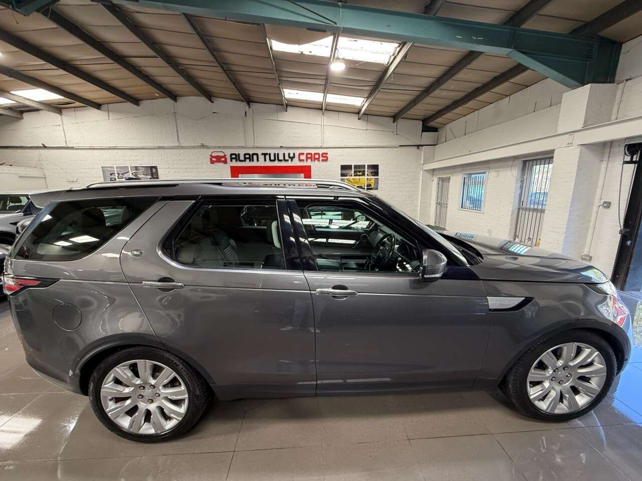 2017 LAND ROVER DISCOVERY 2017 LAND ROVER DISCOVERY