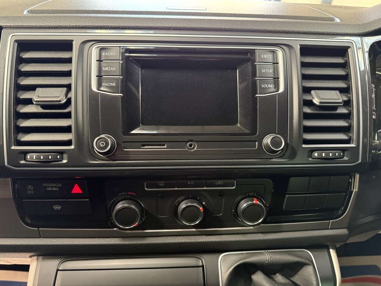 2017 VOLKSWAGEN TRANSPORTER 2017 VOLKSWAGEN TRANSPORTER