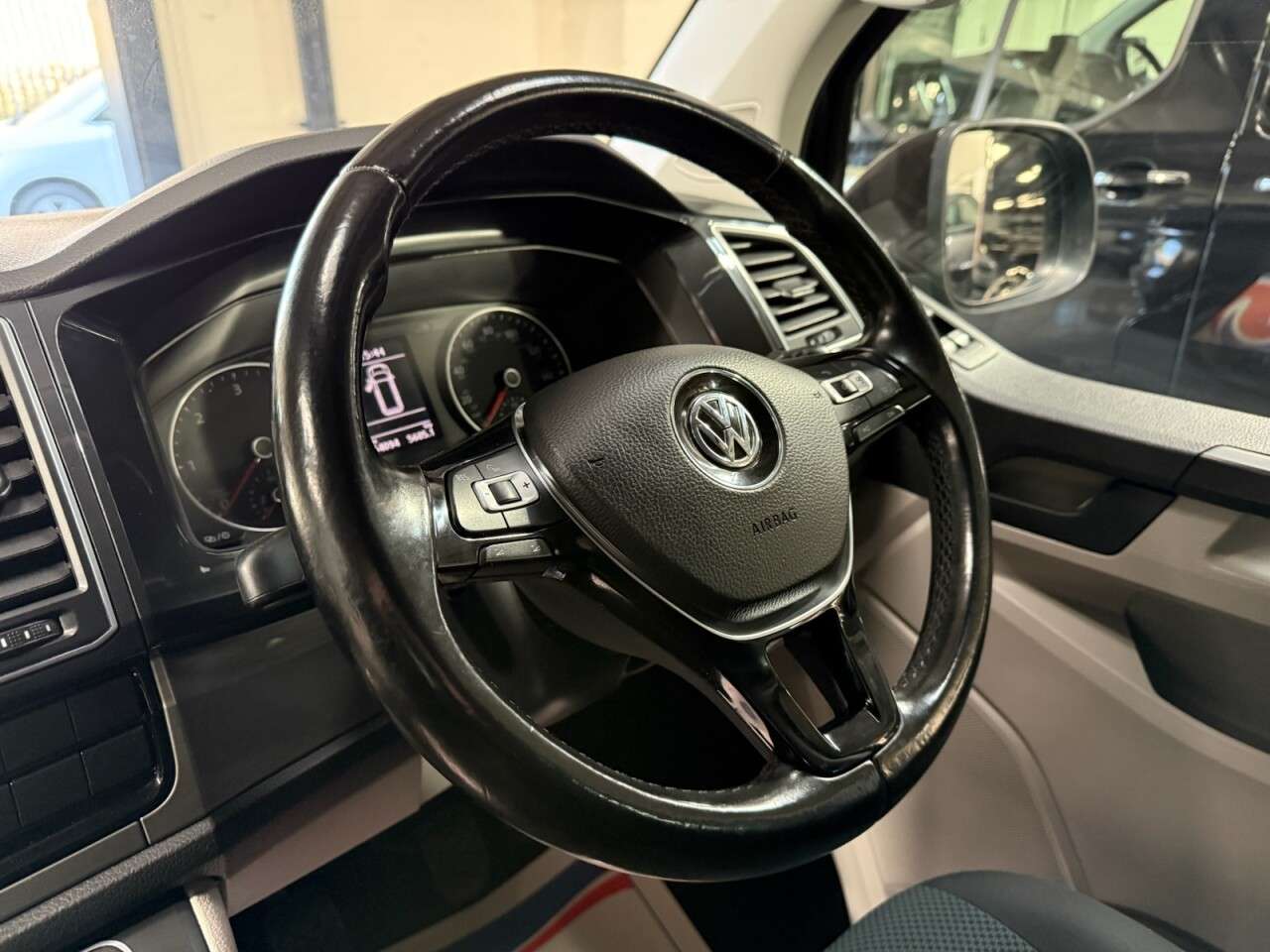 2017 VOLKSWAGEN TRANSPORTER 2017 VOLKSWAGEN TRANSPORTER