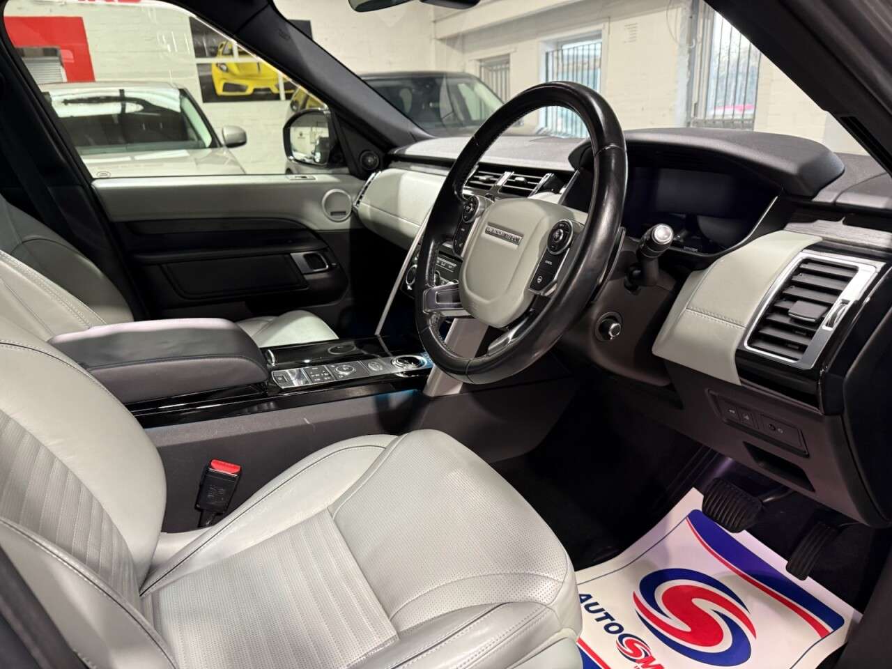 2018 LAND ROVER DISCOVERY 2018 LAND ROVER DISCOVERY