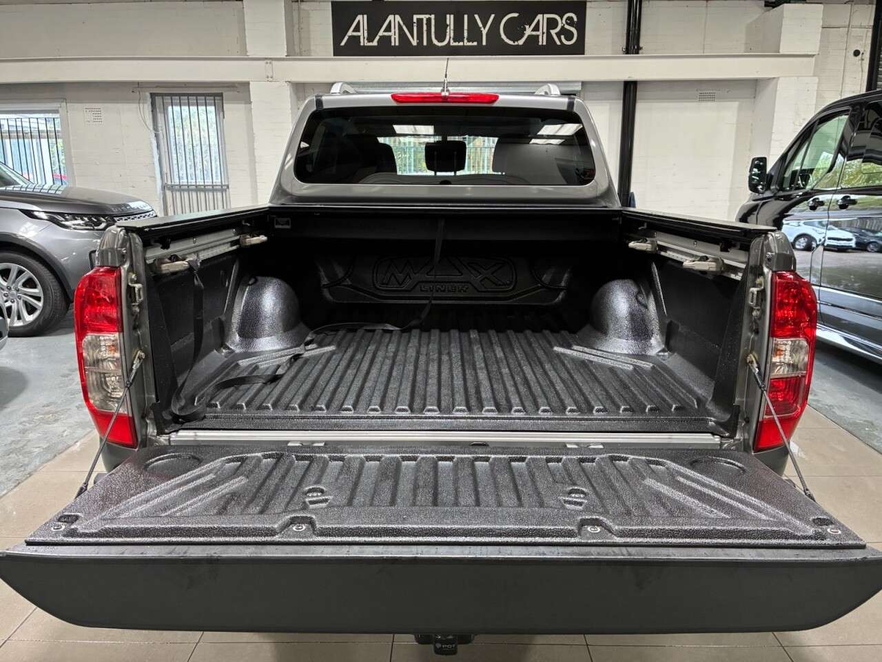 2019 NISSAN NAVARA 2019 NISSAN NAVARA