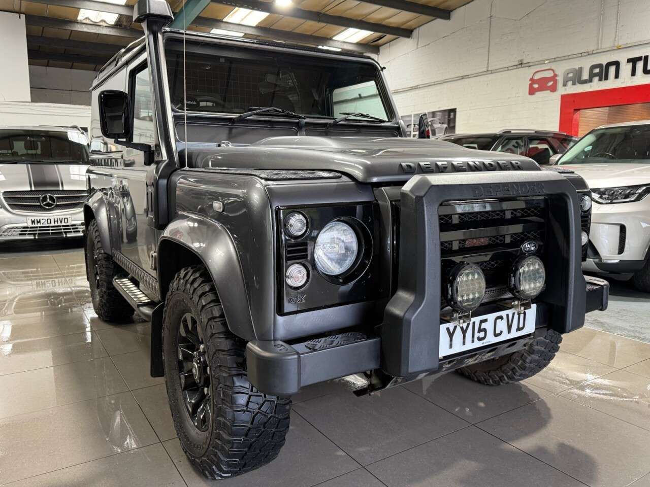 2015 LAND ROVER DEFENDER 2015 LAND ROVER DEFENDER