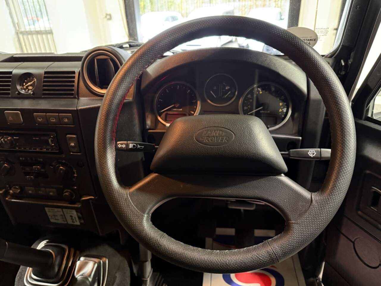 2015 LAND ROVER DEFENDER 2015 LAND ROVER DEFENDER