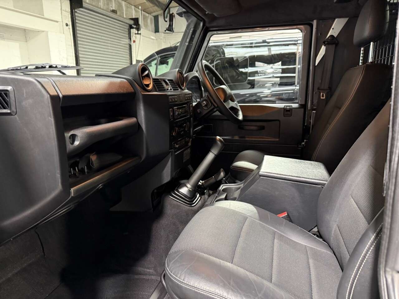 2015 LAND ROVER DEFENDER 2015 LAND ROVER DEFENDER