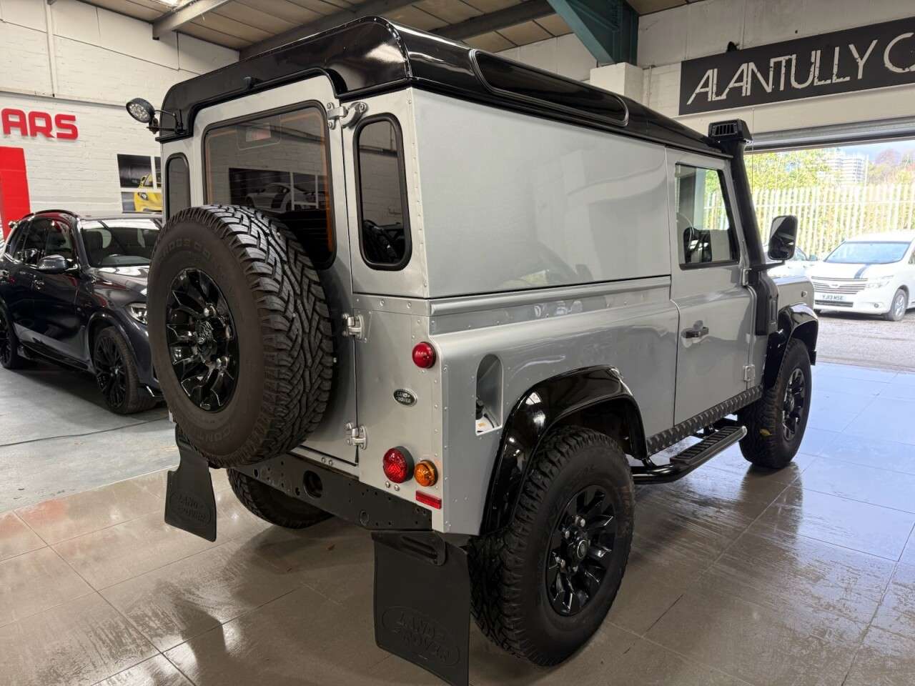 2015 LAND ROVER DEFENDER 2015 LAND ROVER DEFENDER