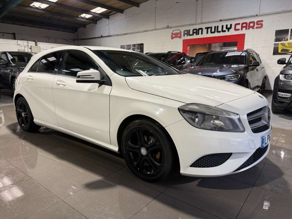 Check out this Mercedes-benz A-class 2014 Diesel Manual