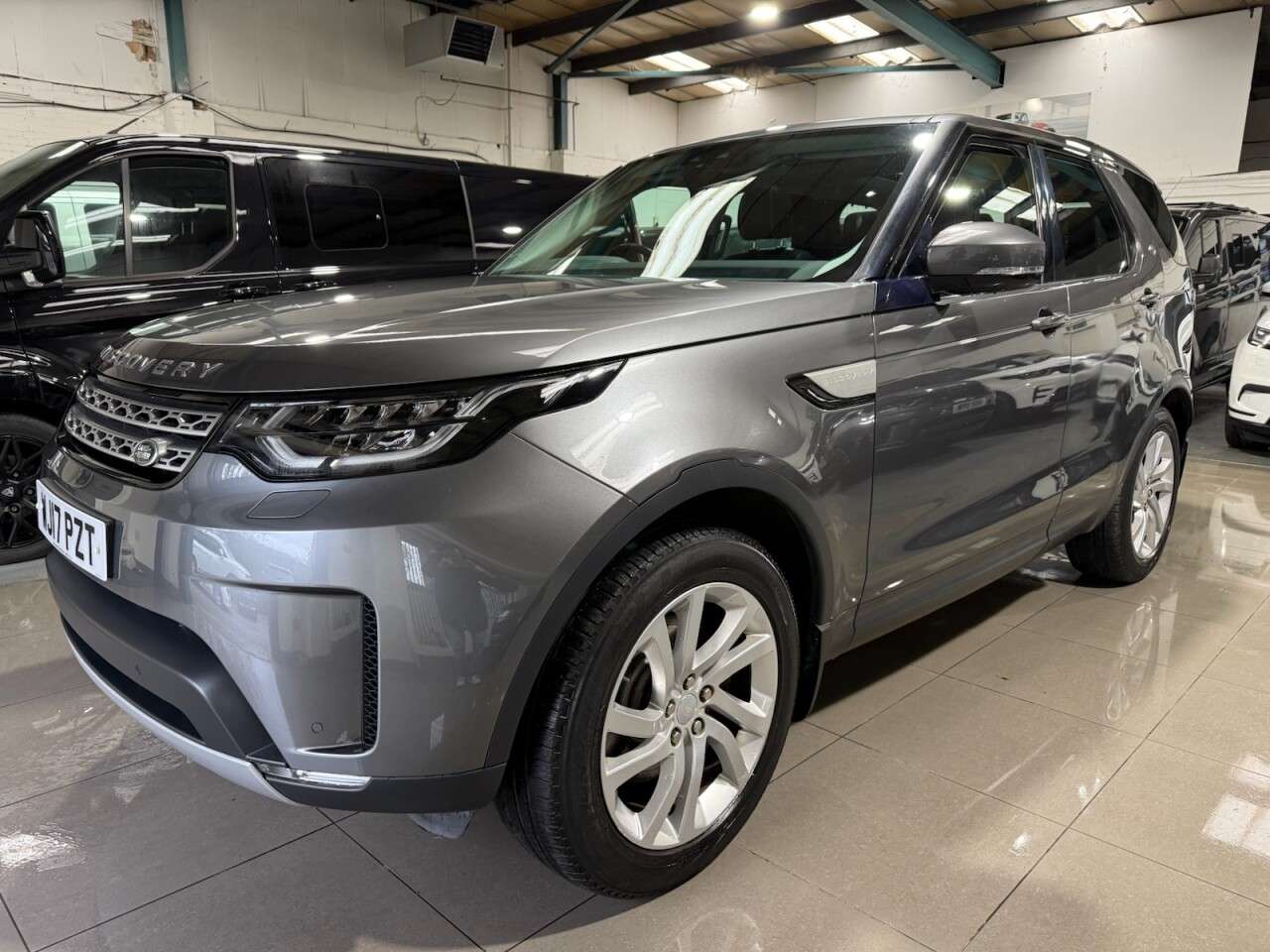 2017 LAND ROVER DISCOVERY 2017 LAND ROVER DISCOVERY