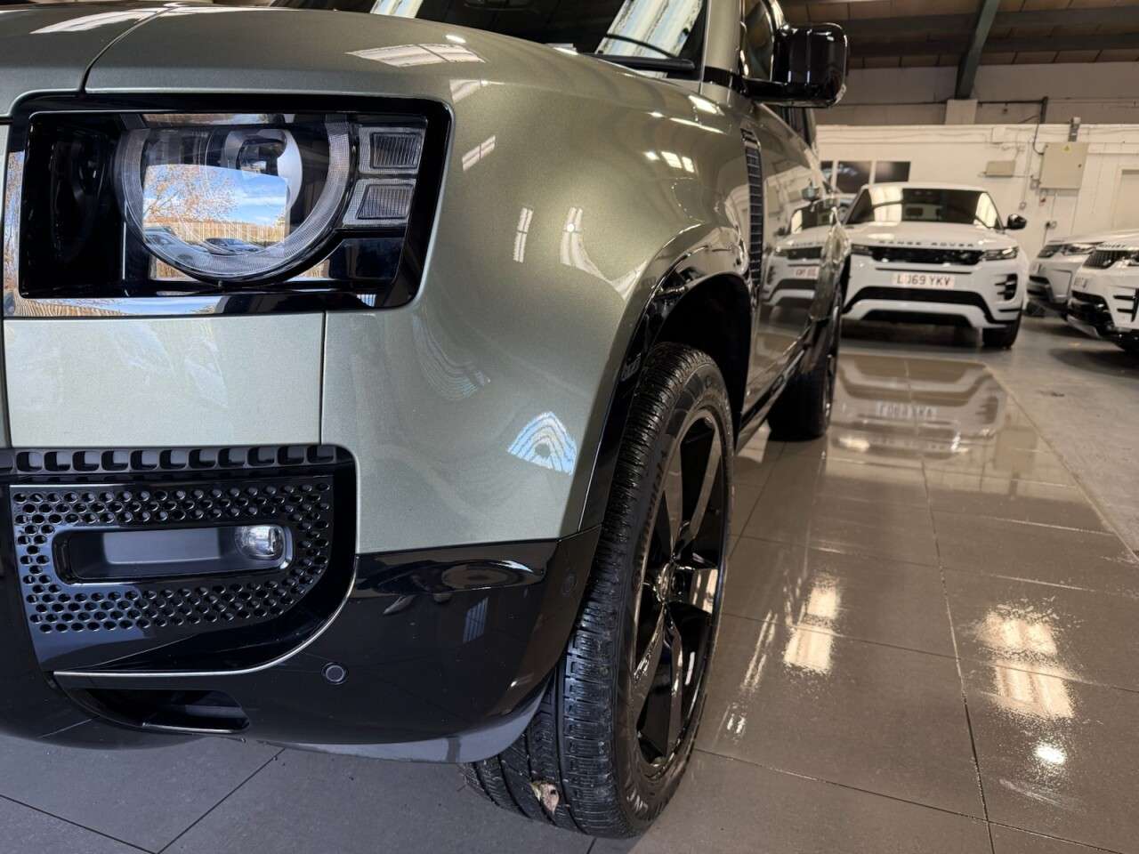 2025 LAND ROVER DEFENDER 2025 LAND ROVER DEFENDER